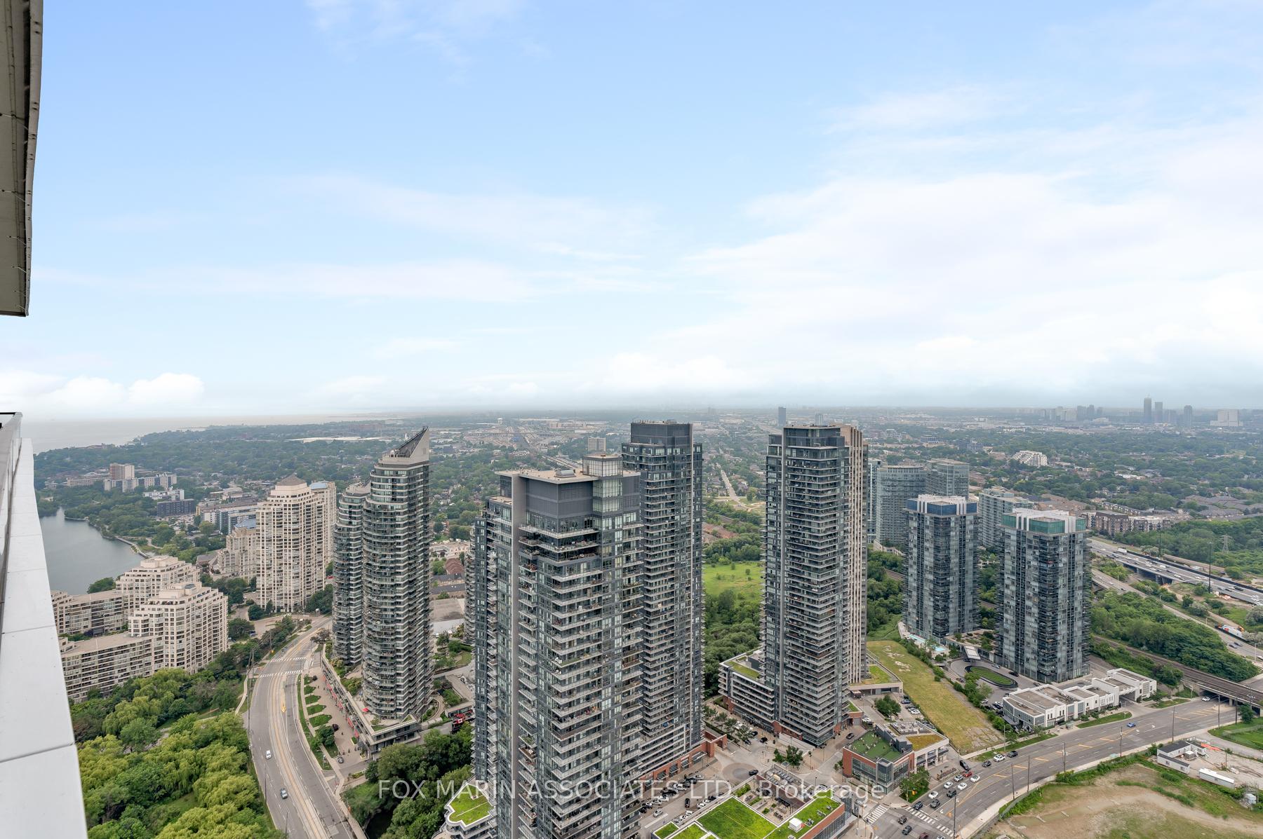 30 Shore Breeze Drive  #5201