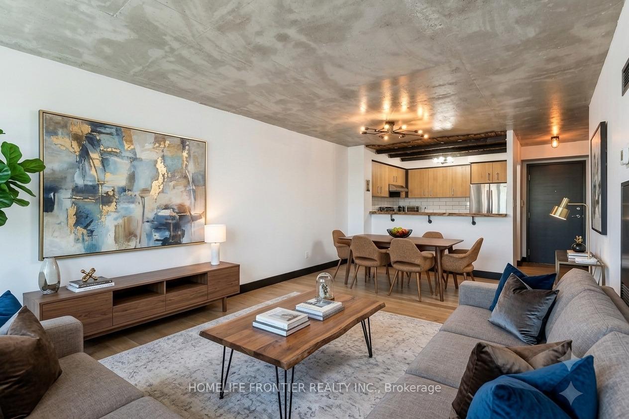 2261 Lakeshore Boulevard W #611