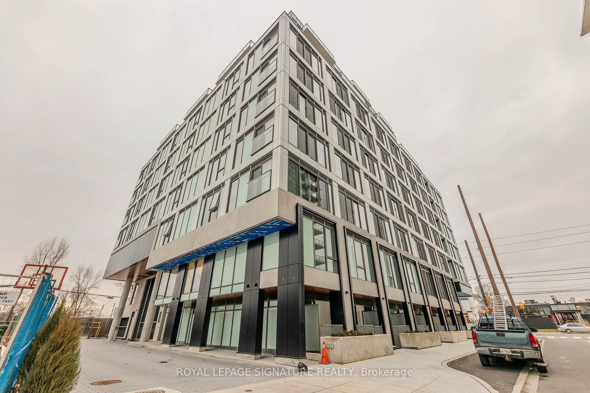 1195 The Queensway N/A  #610