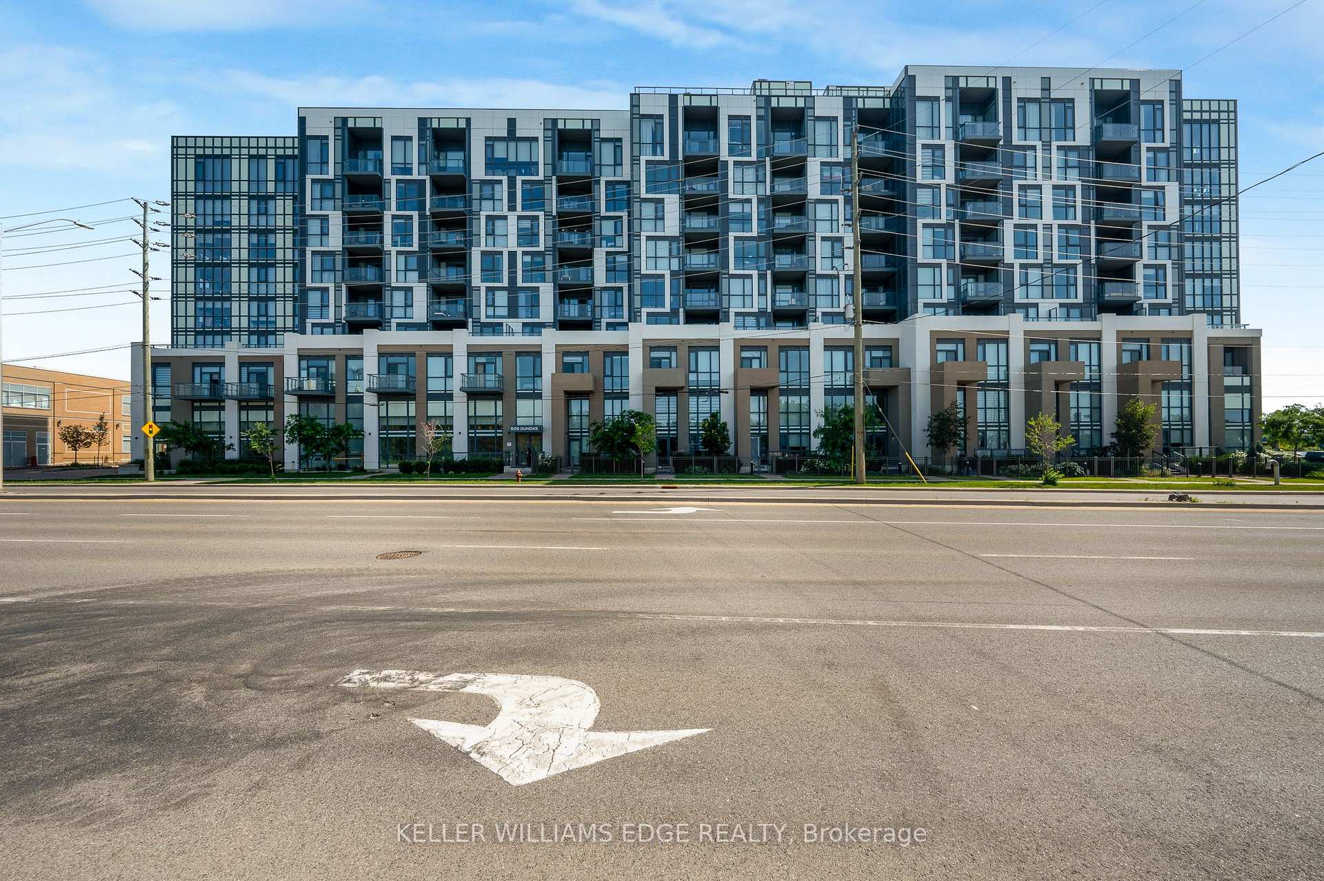509 Dundas Street W #305