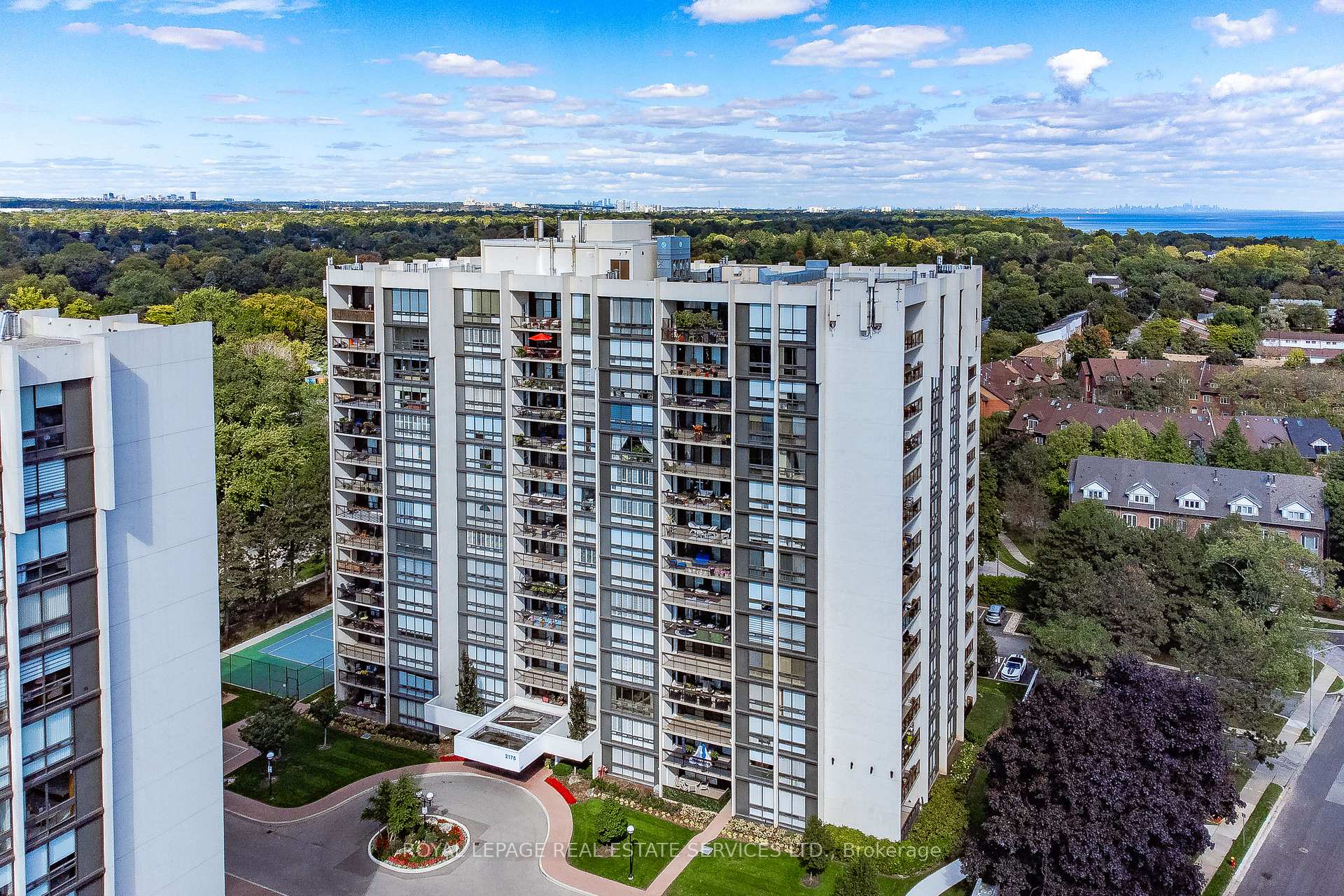 2175 Marine Drive  #1006