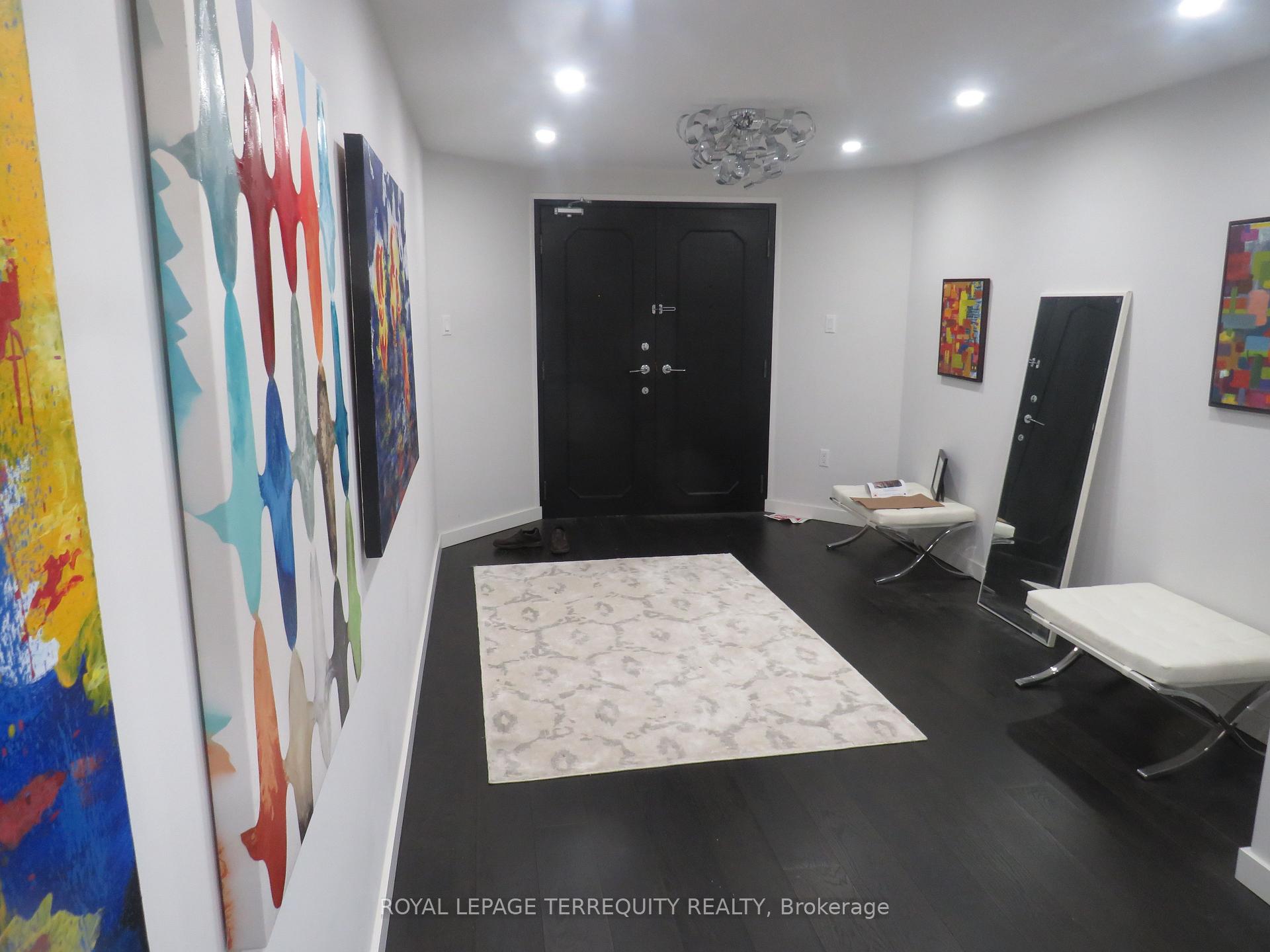 2045 Lake Shore Boulevard W #3305