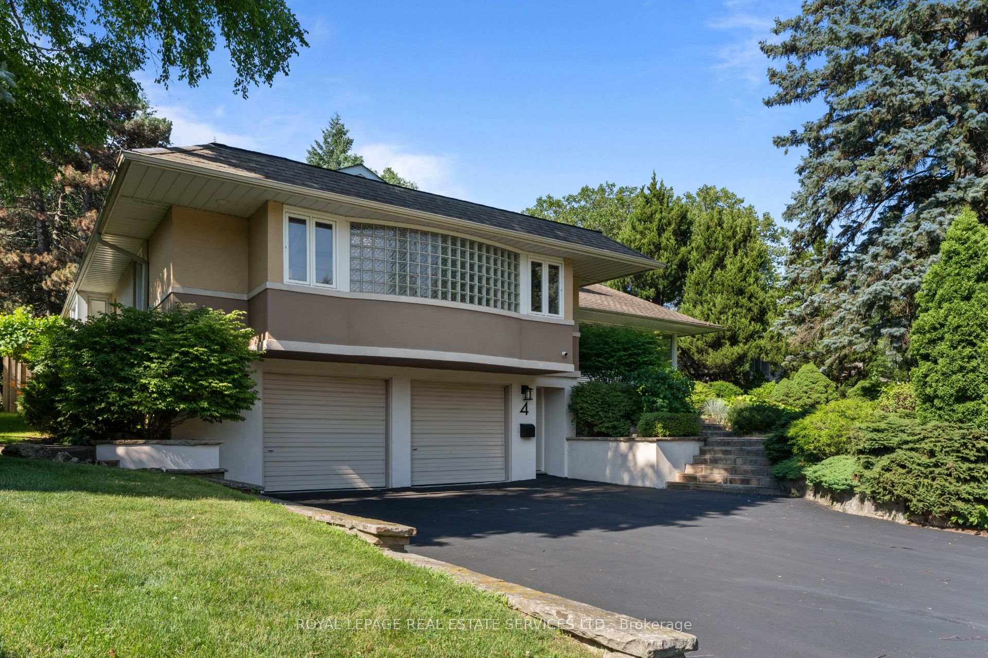 4 Prince George Drive 