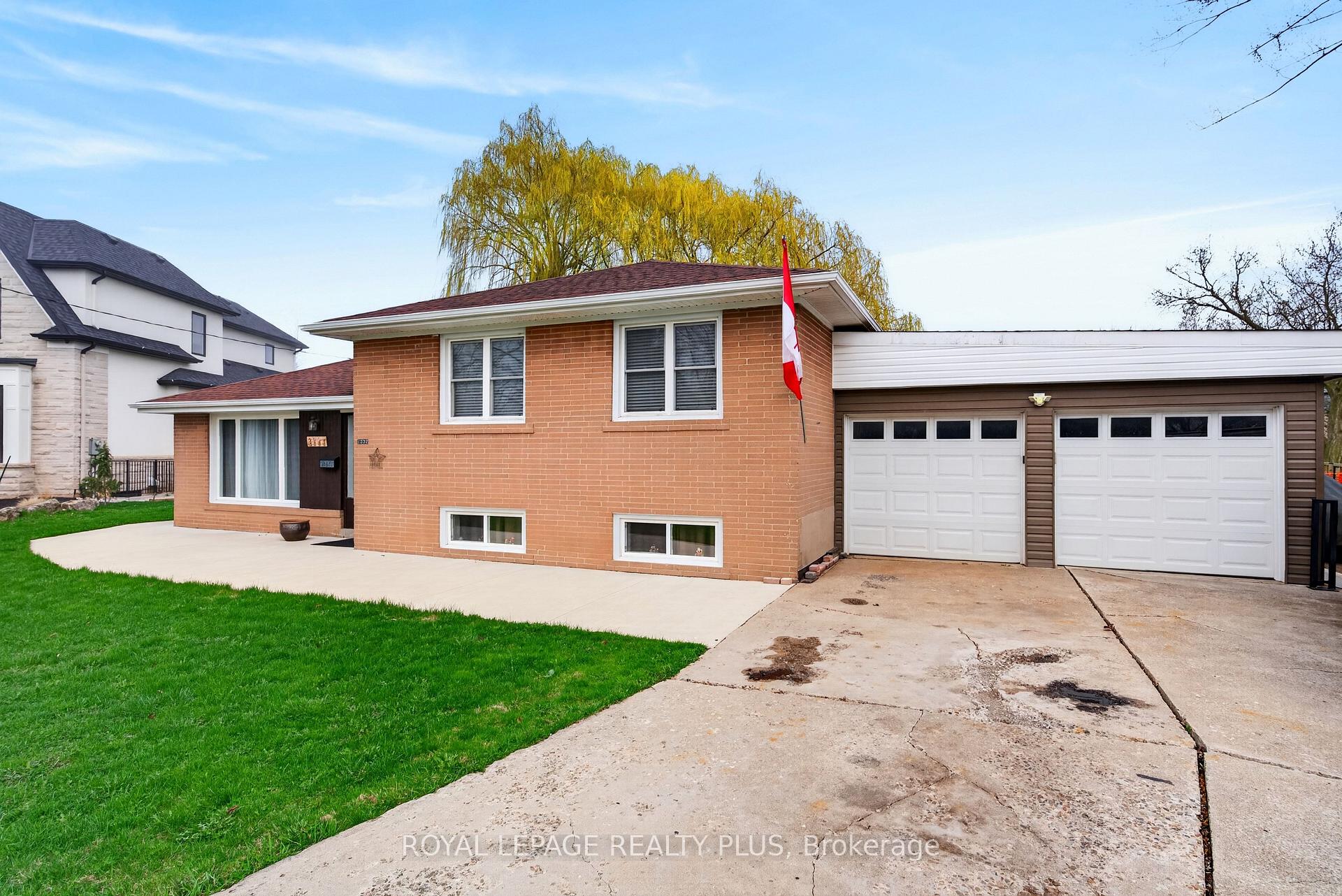 1332 Stanbury Road 