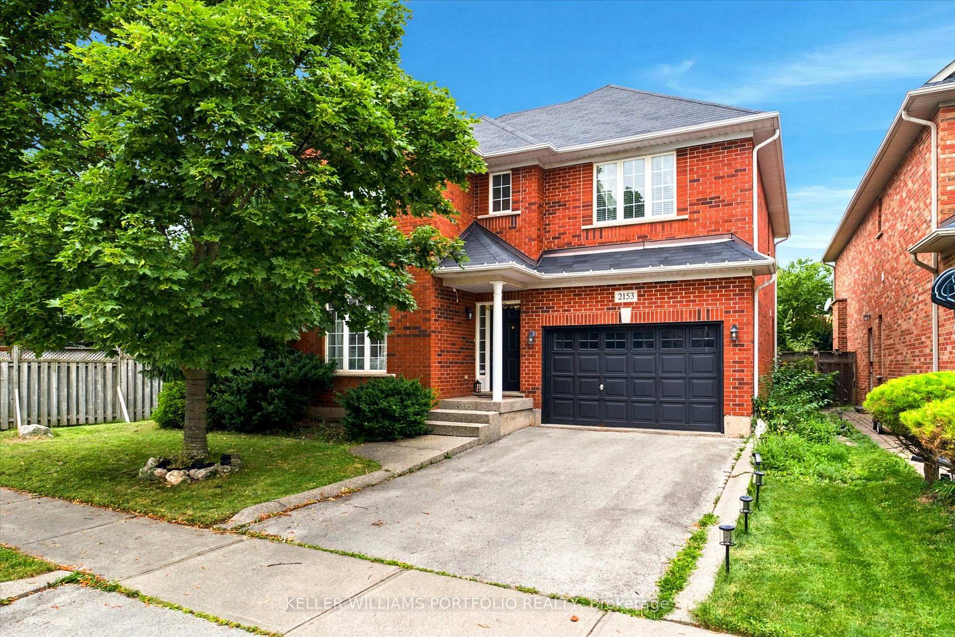 2153 Meadowglen Drive 