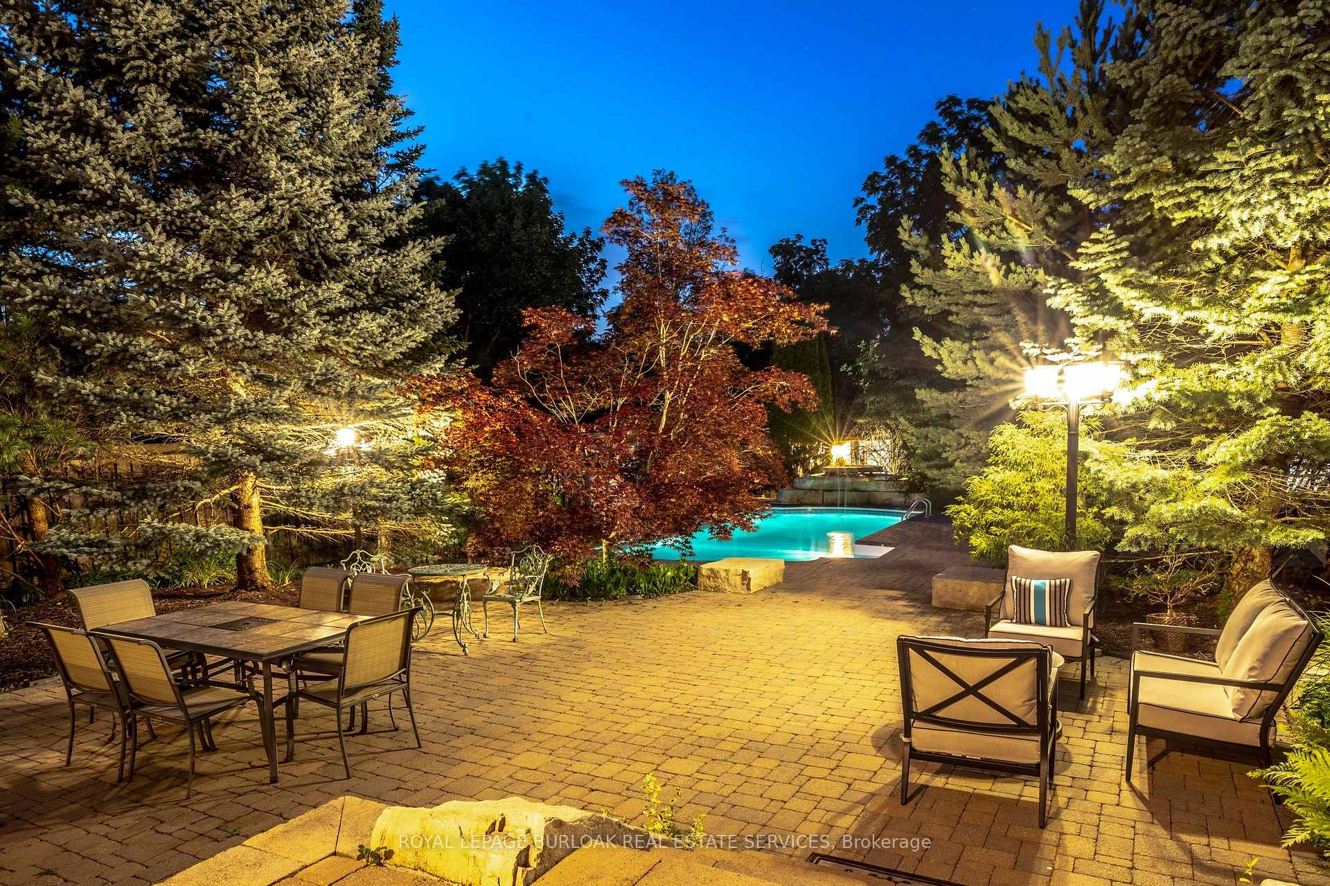 215 Burloak Drive 