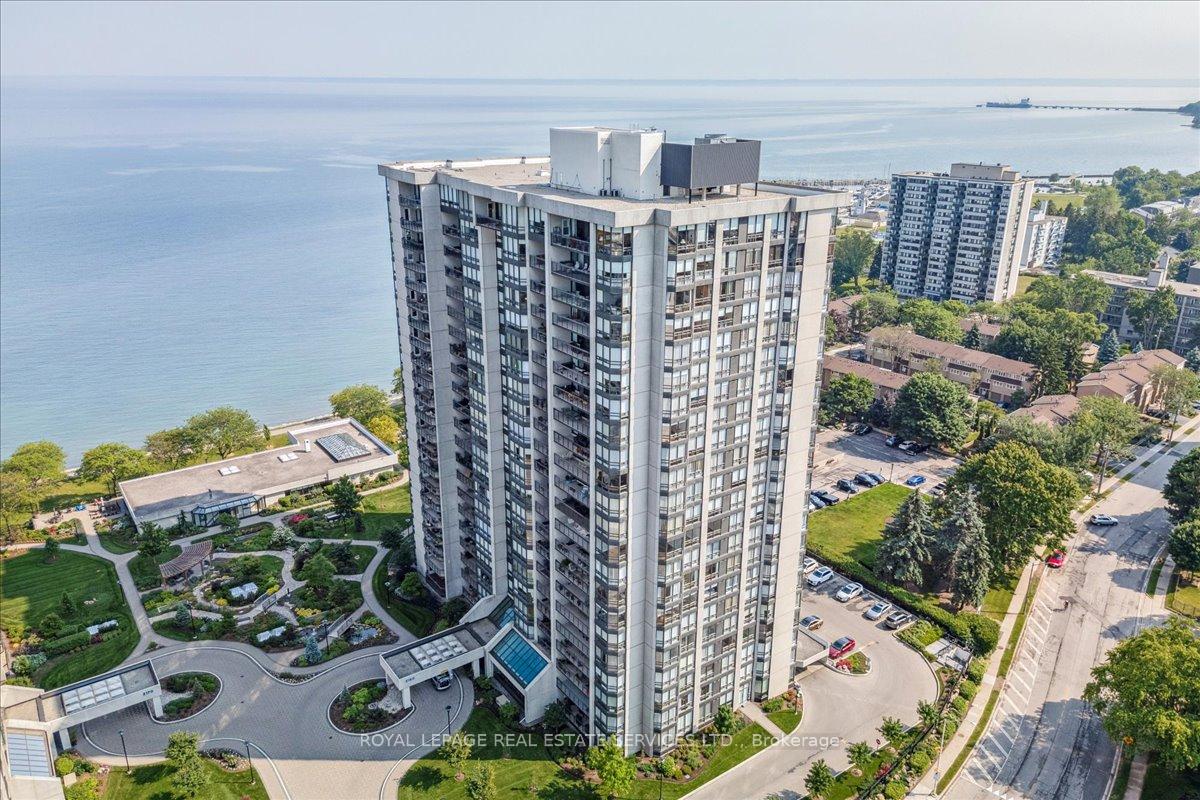 2180 Marine Drive  #1401