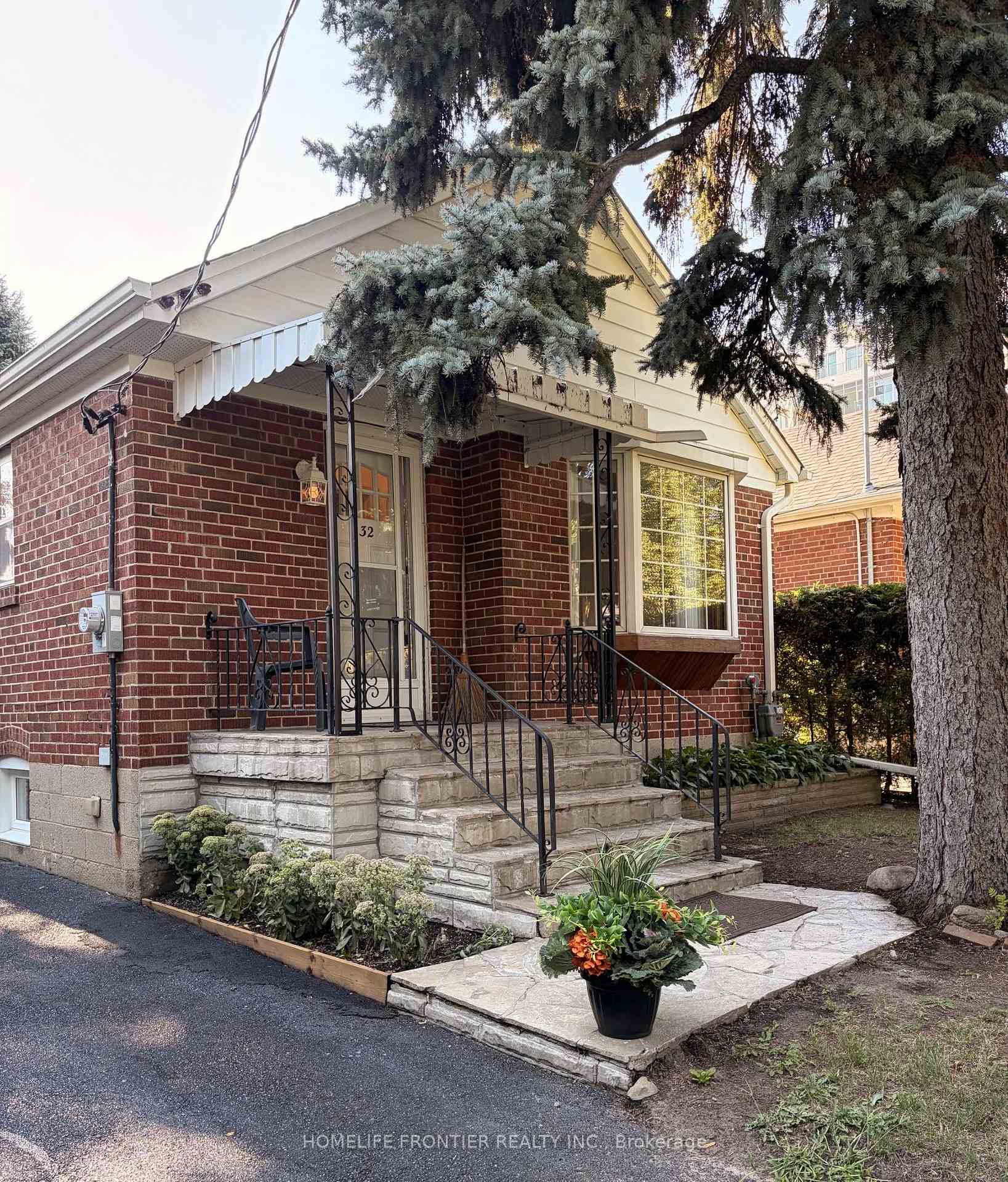 132 Wesley Street 