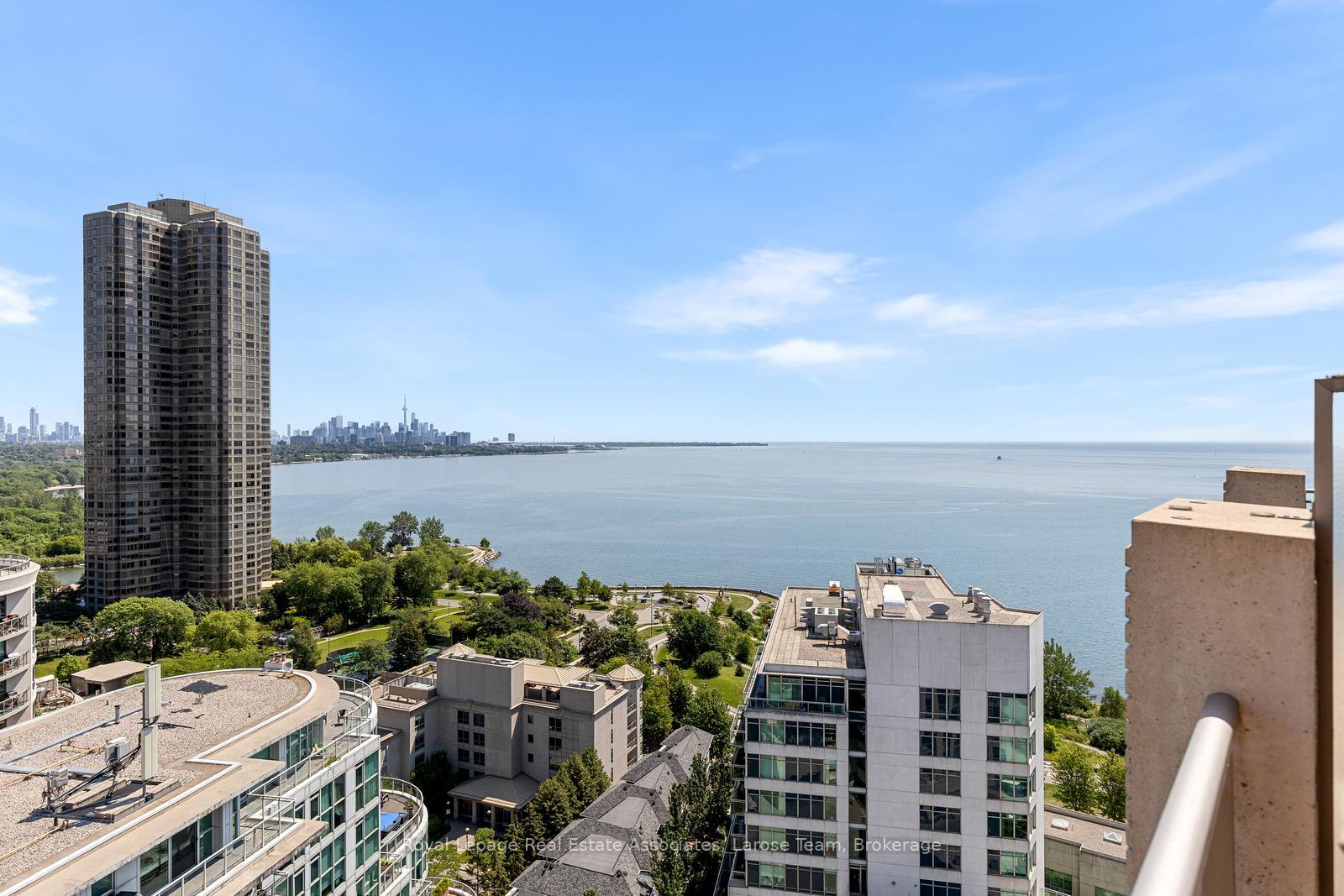3 Marine Parade Drive  #2101