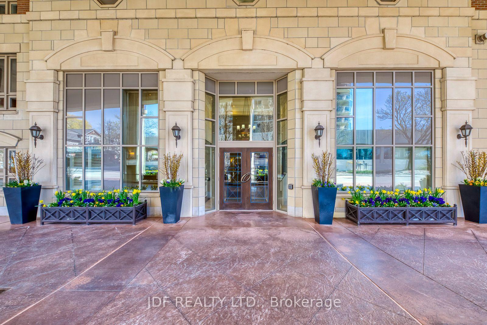111 Forsythe Street  #402