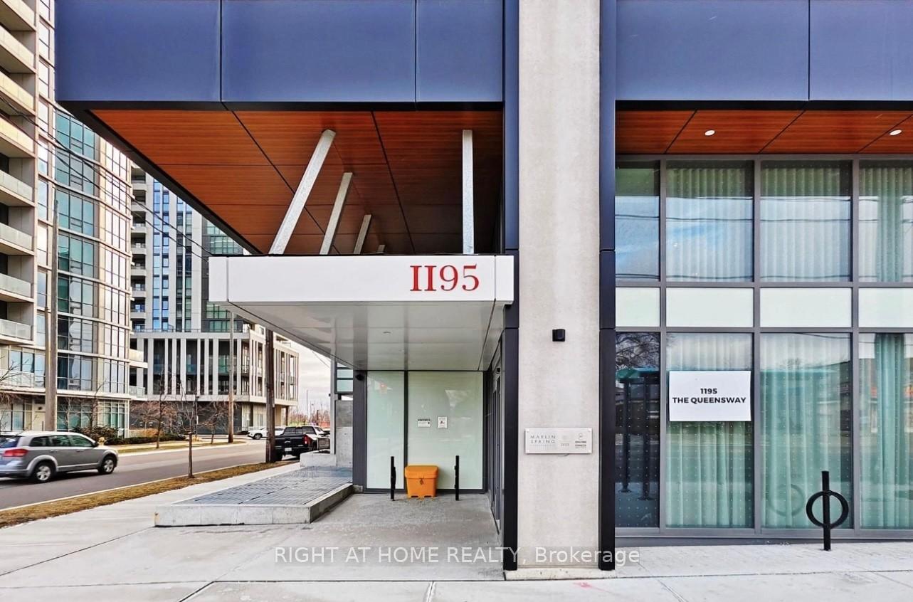 1195 The Queensway N/A  #704