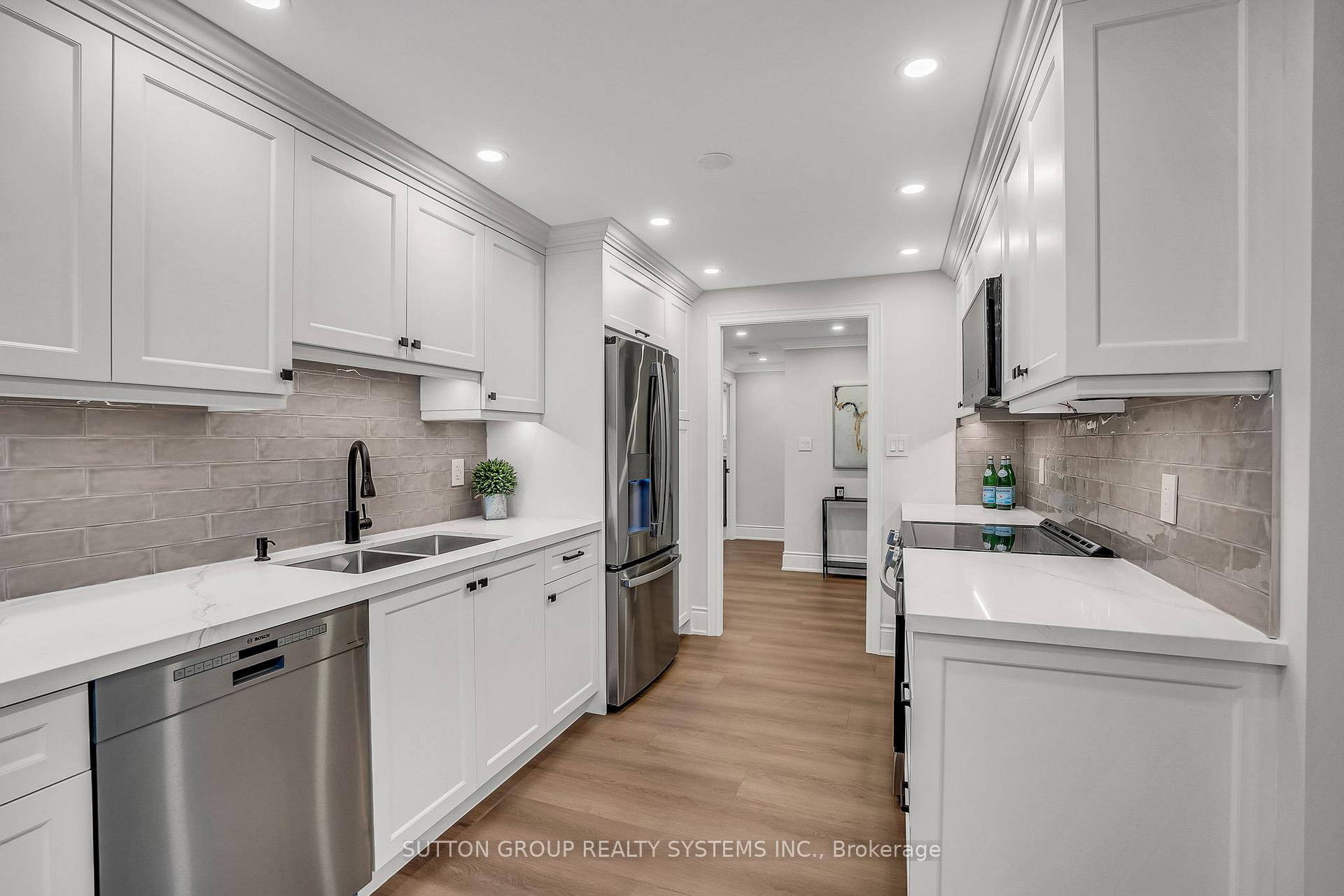 2180 Marine Drive  #501