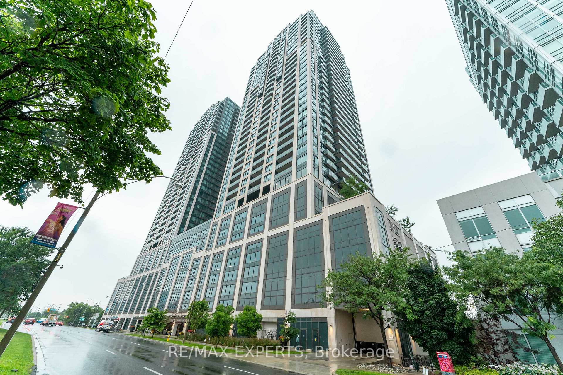 1928 Lake Shore Boulevard W #3802