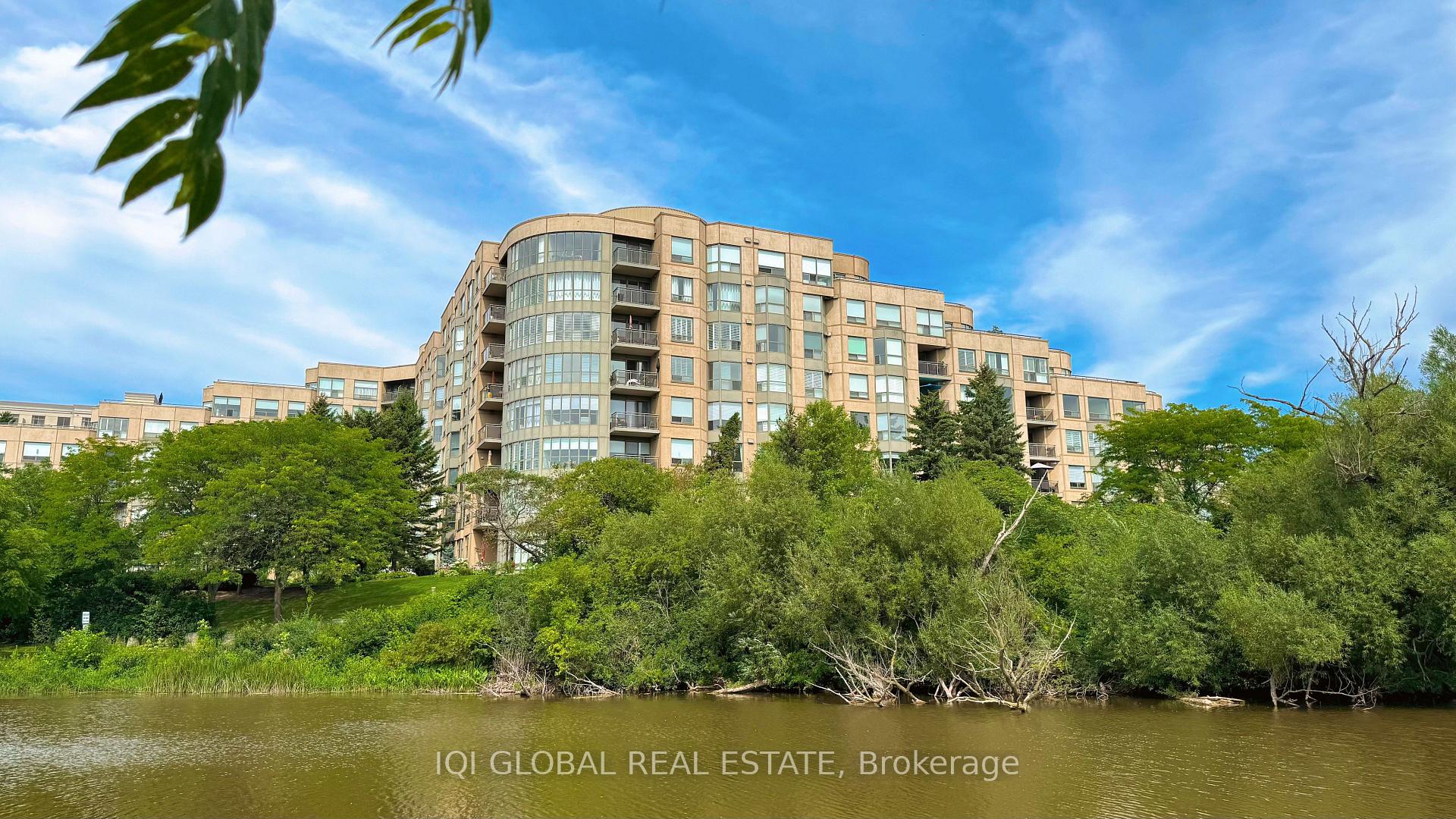 2511 Lakeshore Road W #109