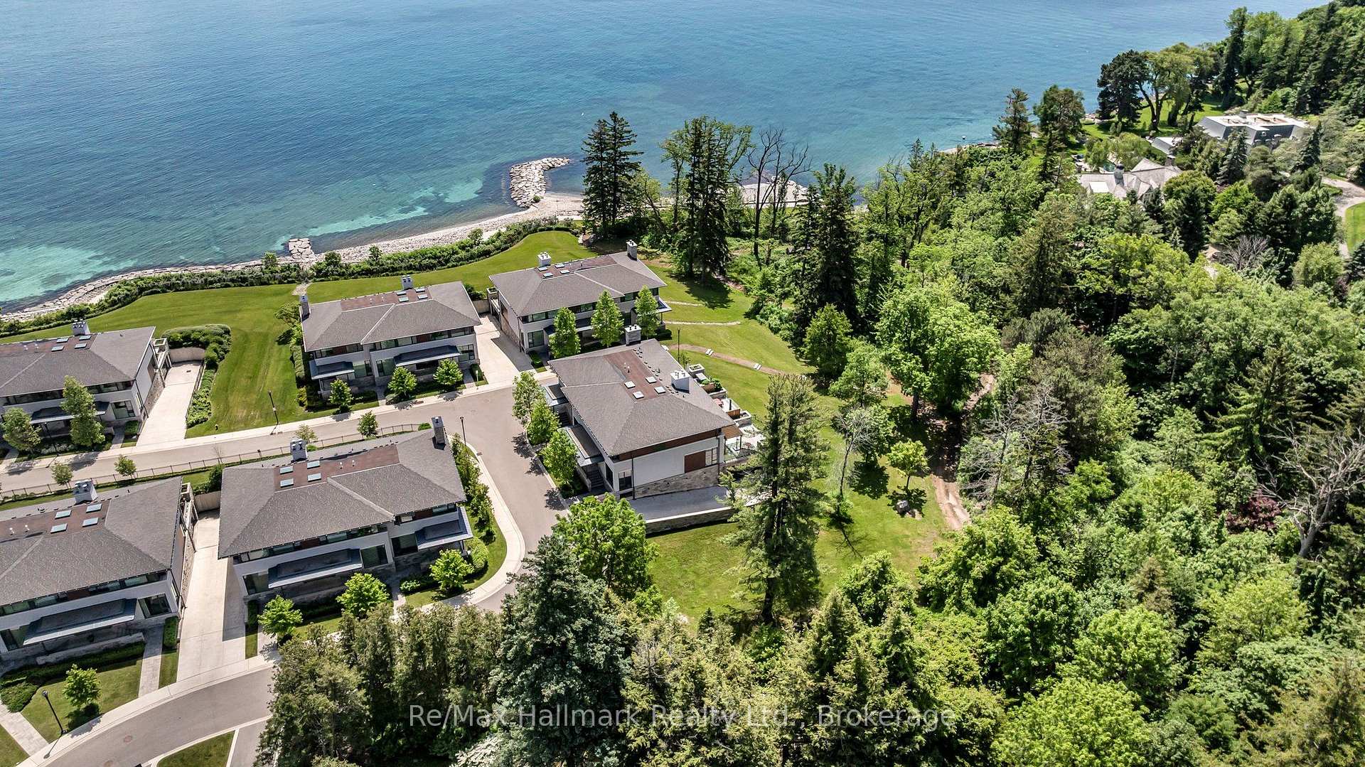 10 MAPLE GROVE Drive  #14