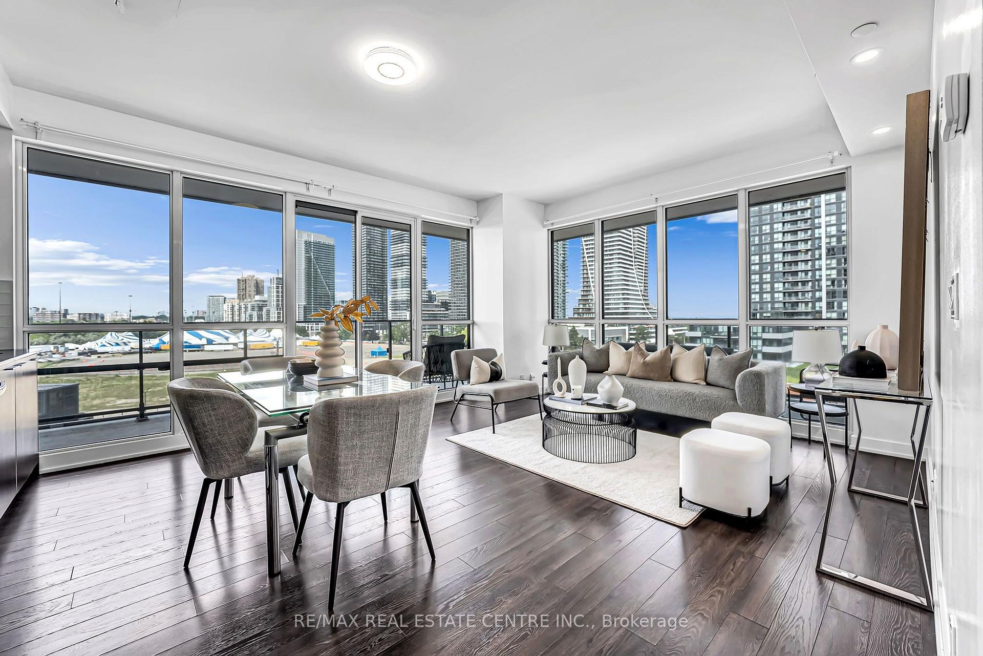 10 Park Lawn Road  #809