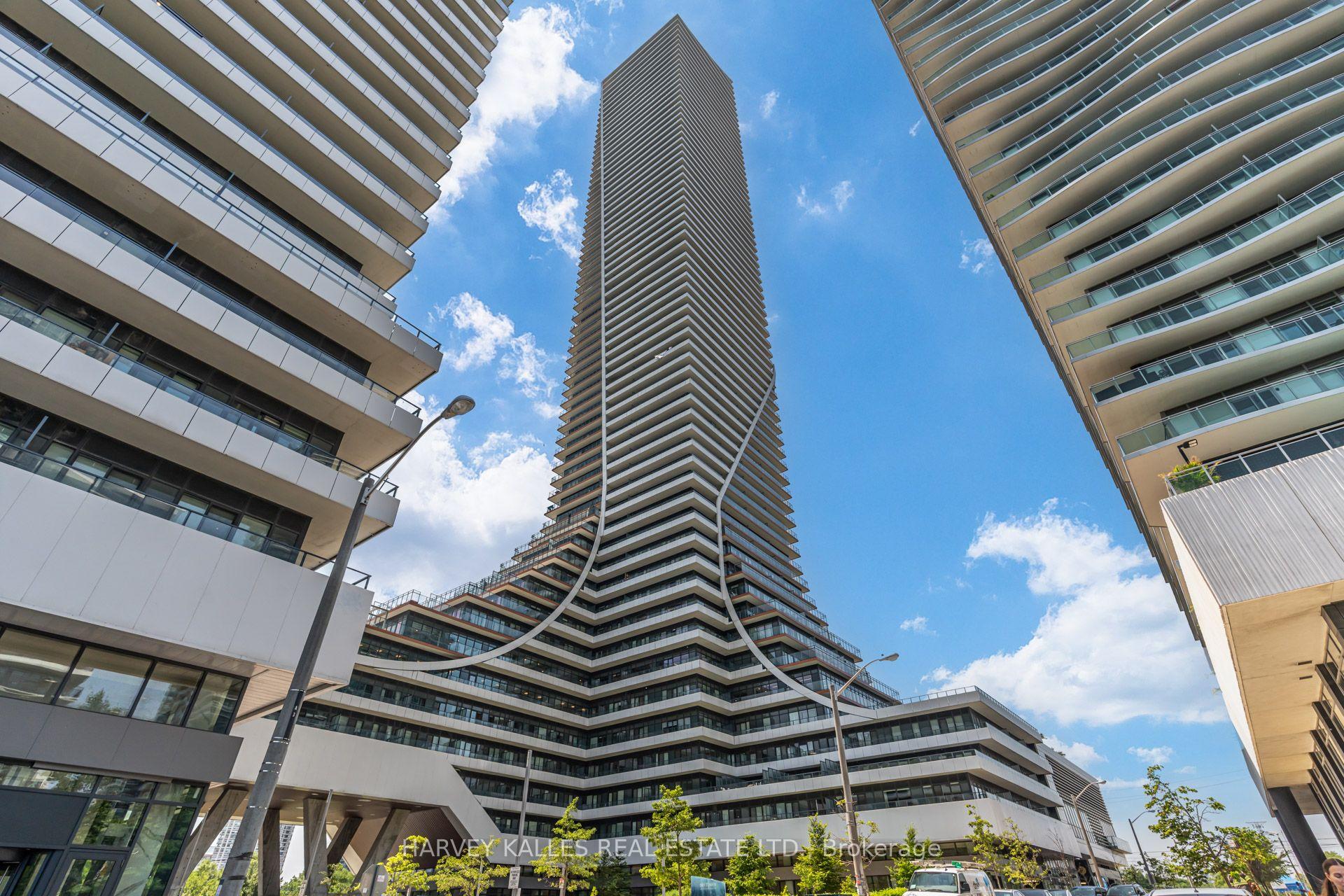 30 Shore Breeze Drive  #1822