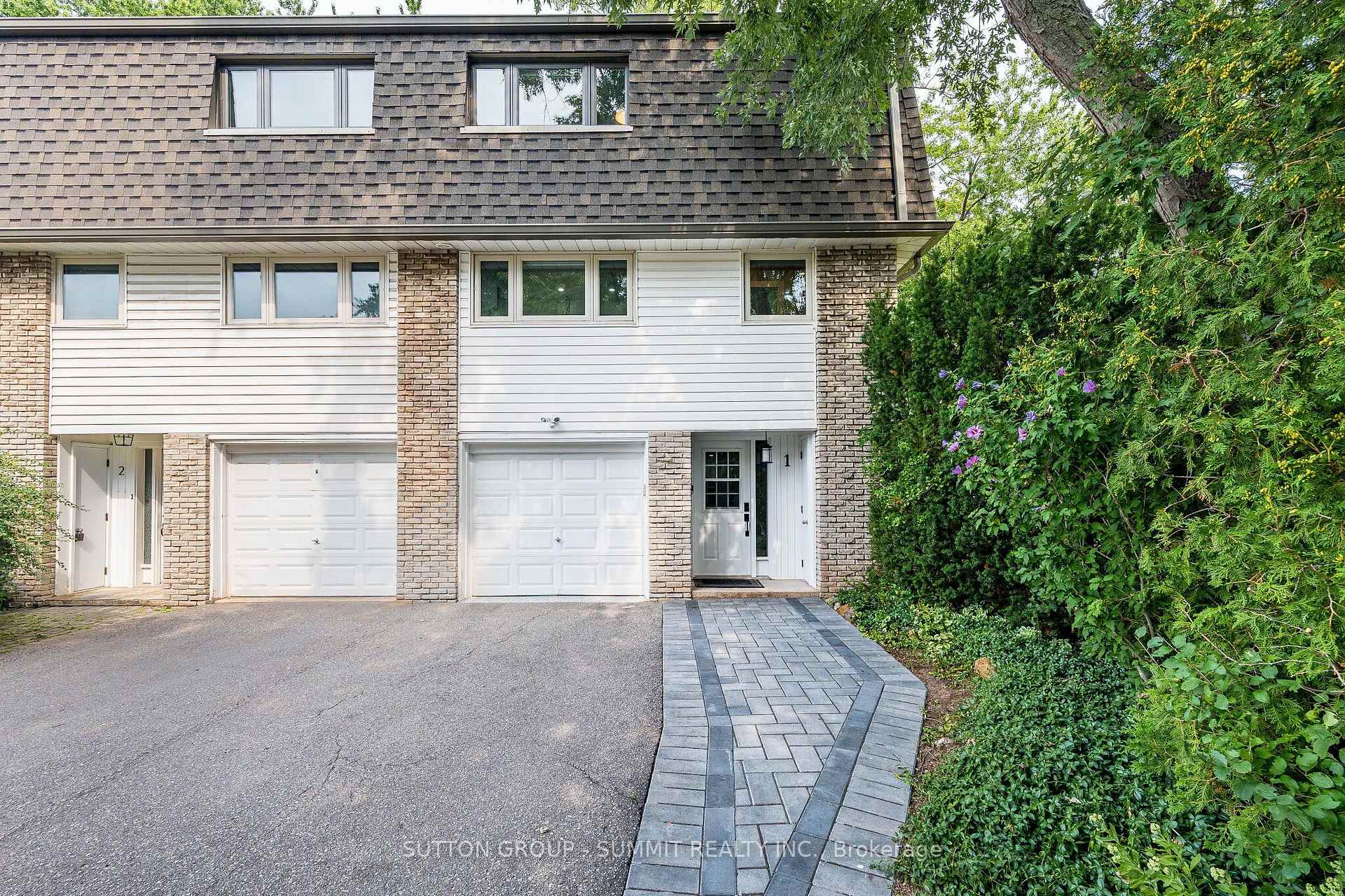 1270 Gainsborough Drive  #1