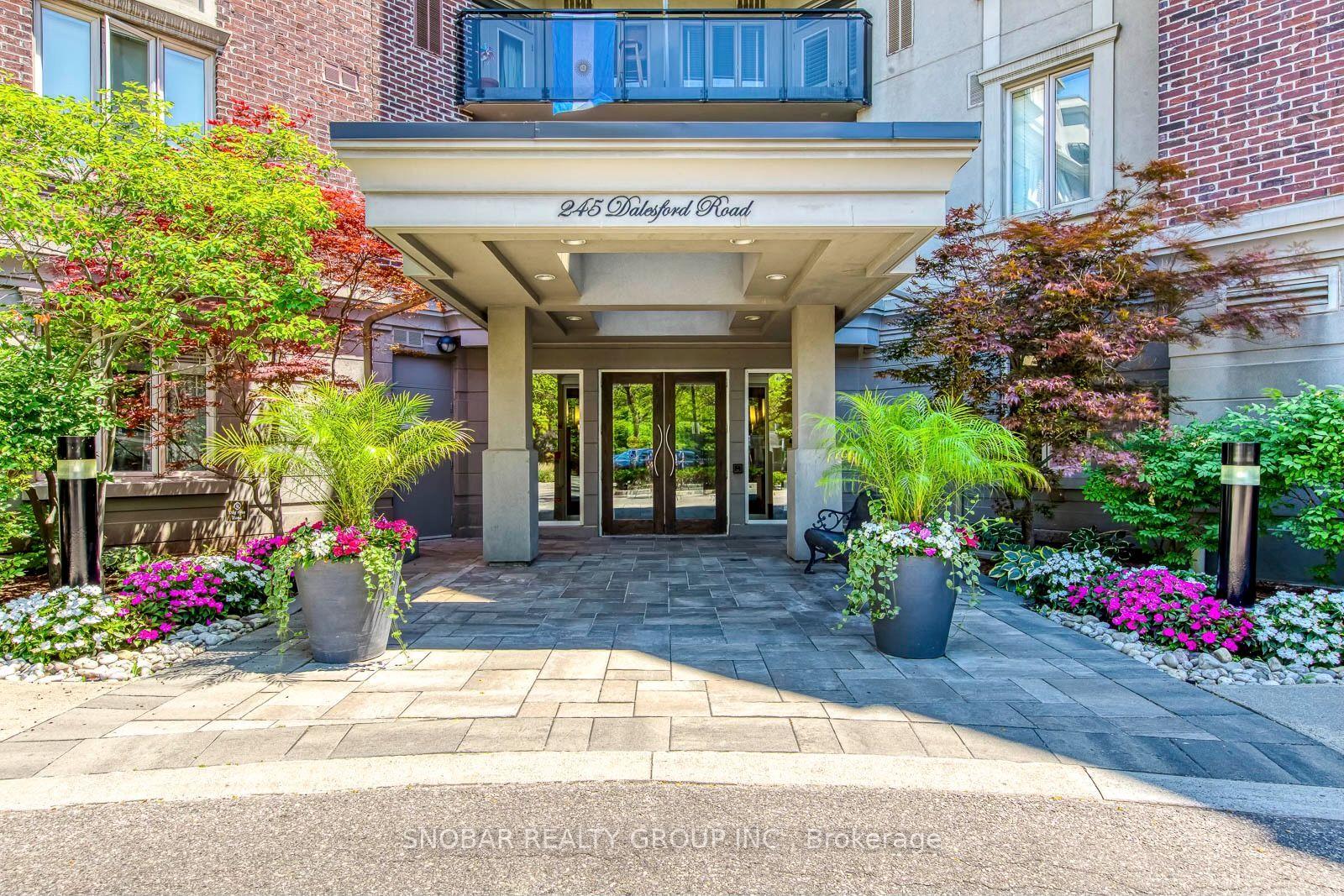 245 Dalesford Road SE #415