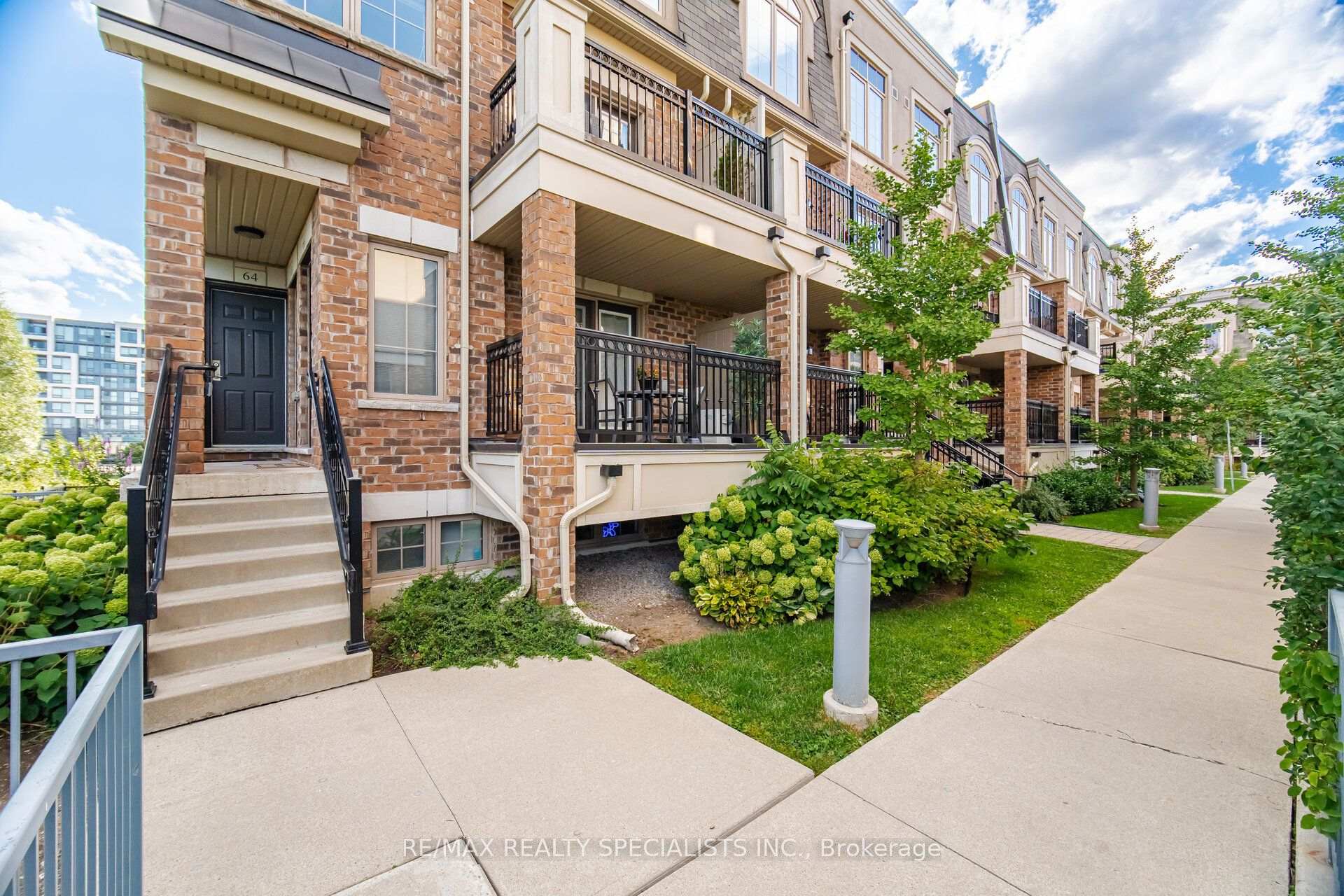 2441 Greenwich Drive  #66