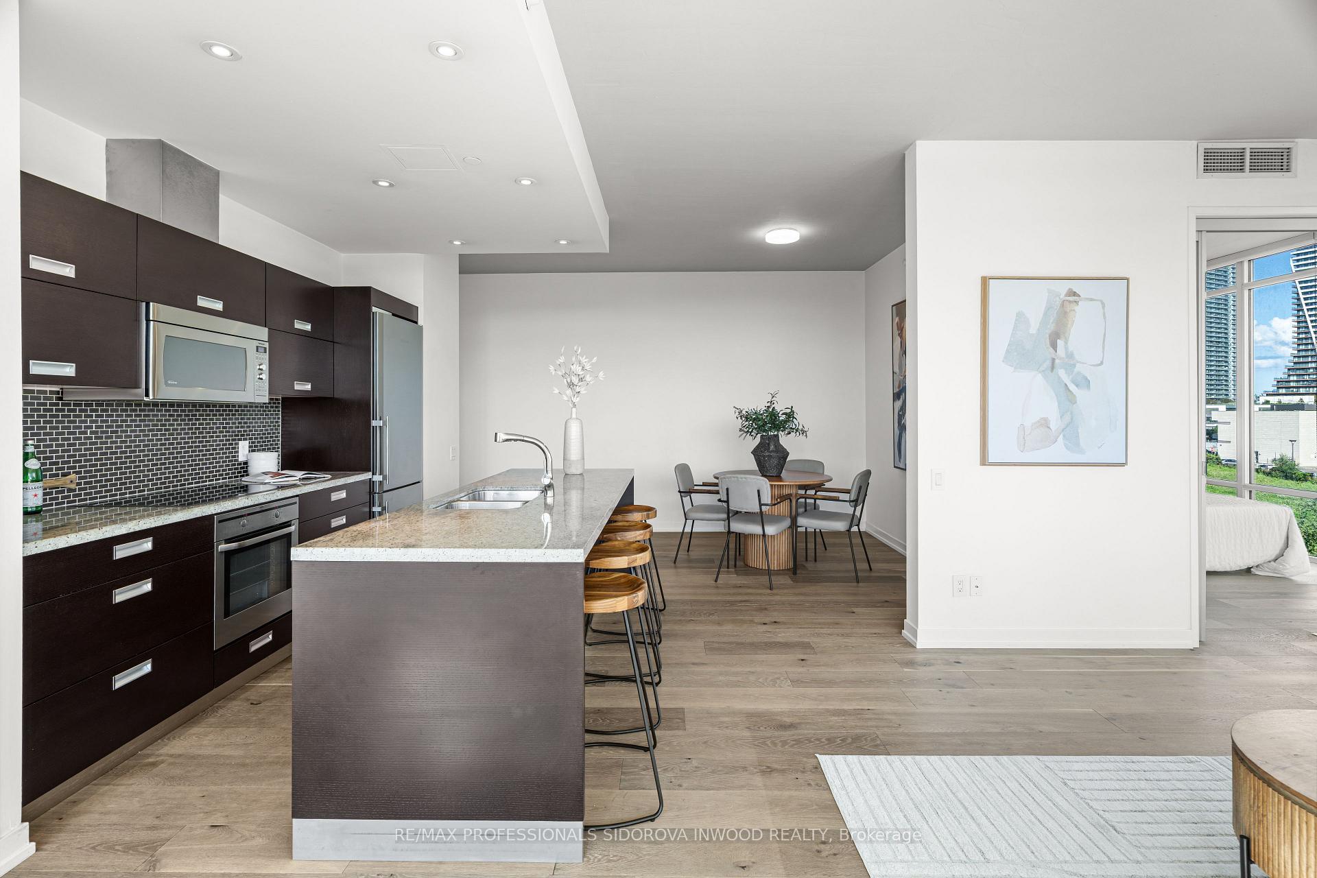 88 Park Lawn Road  #305