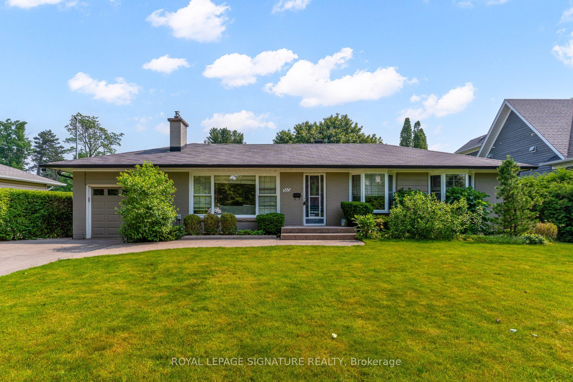 383 Maplehurst Avenue 