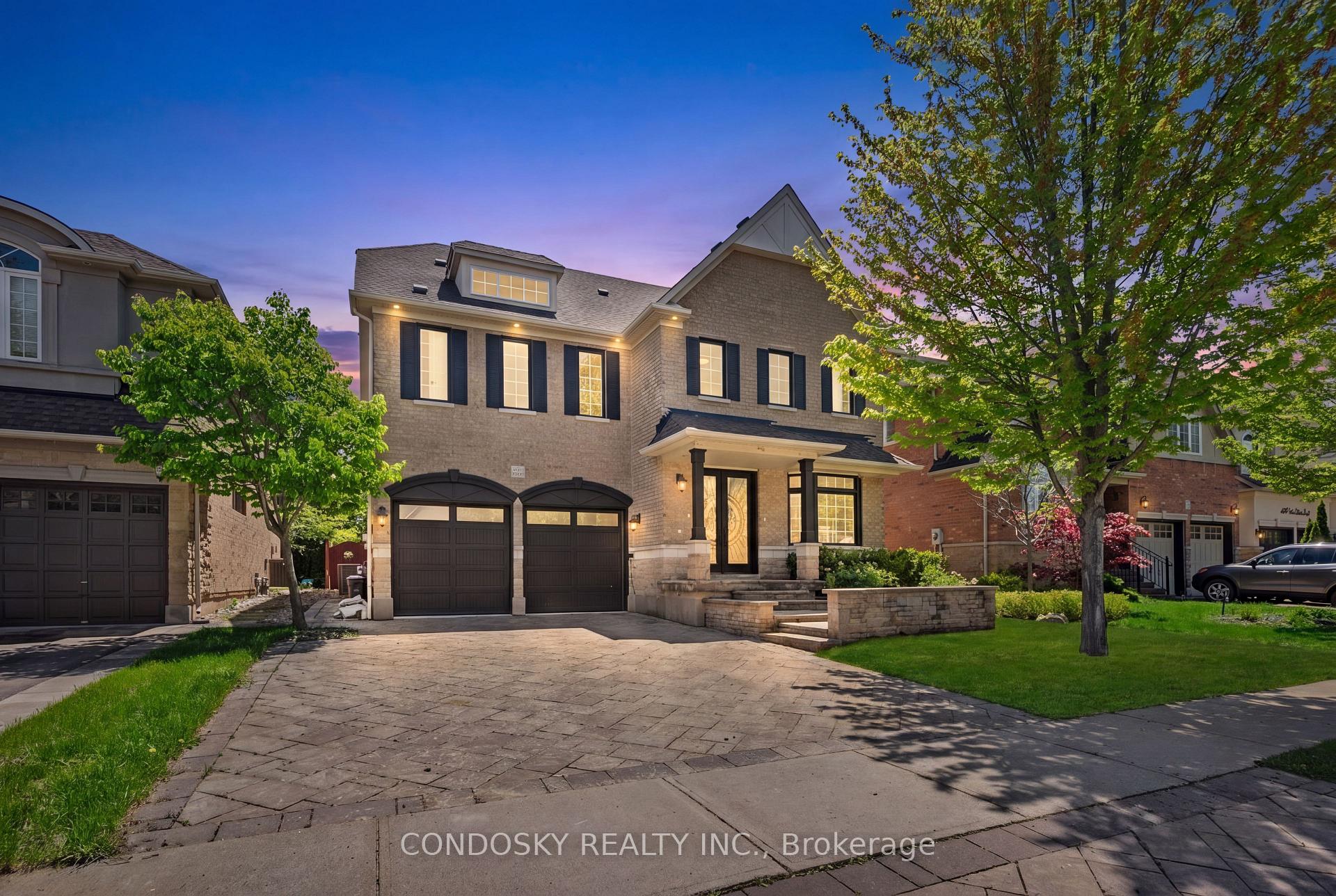 3322 Fox Run Circle 
