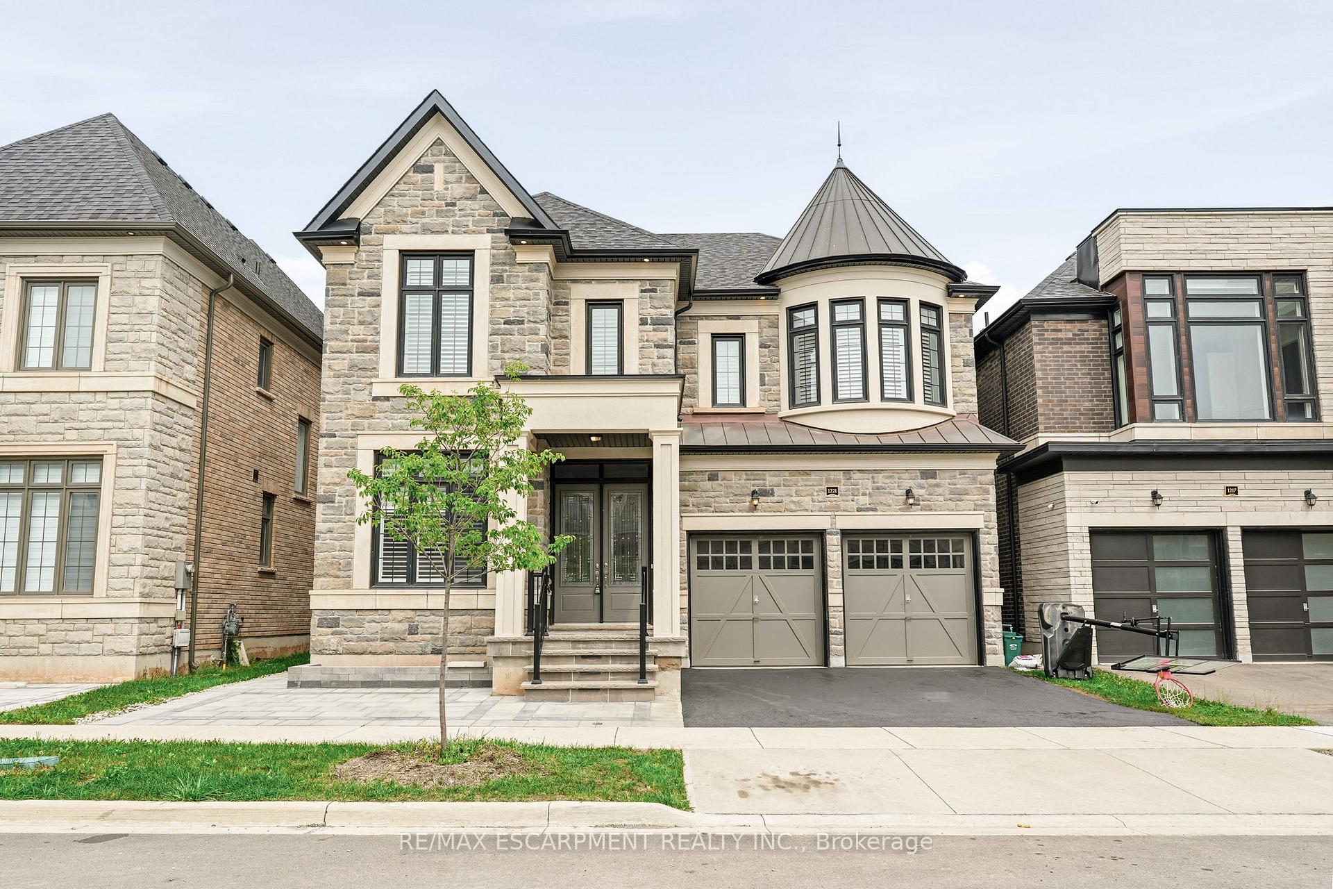 1221 Ironbridge Road 