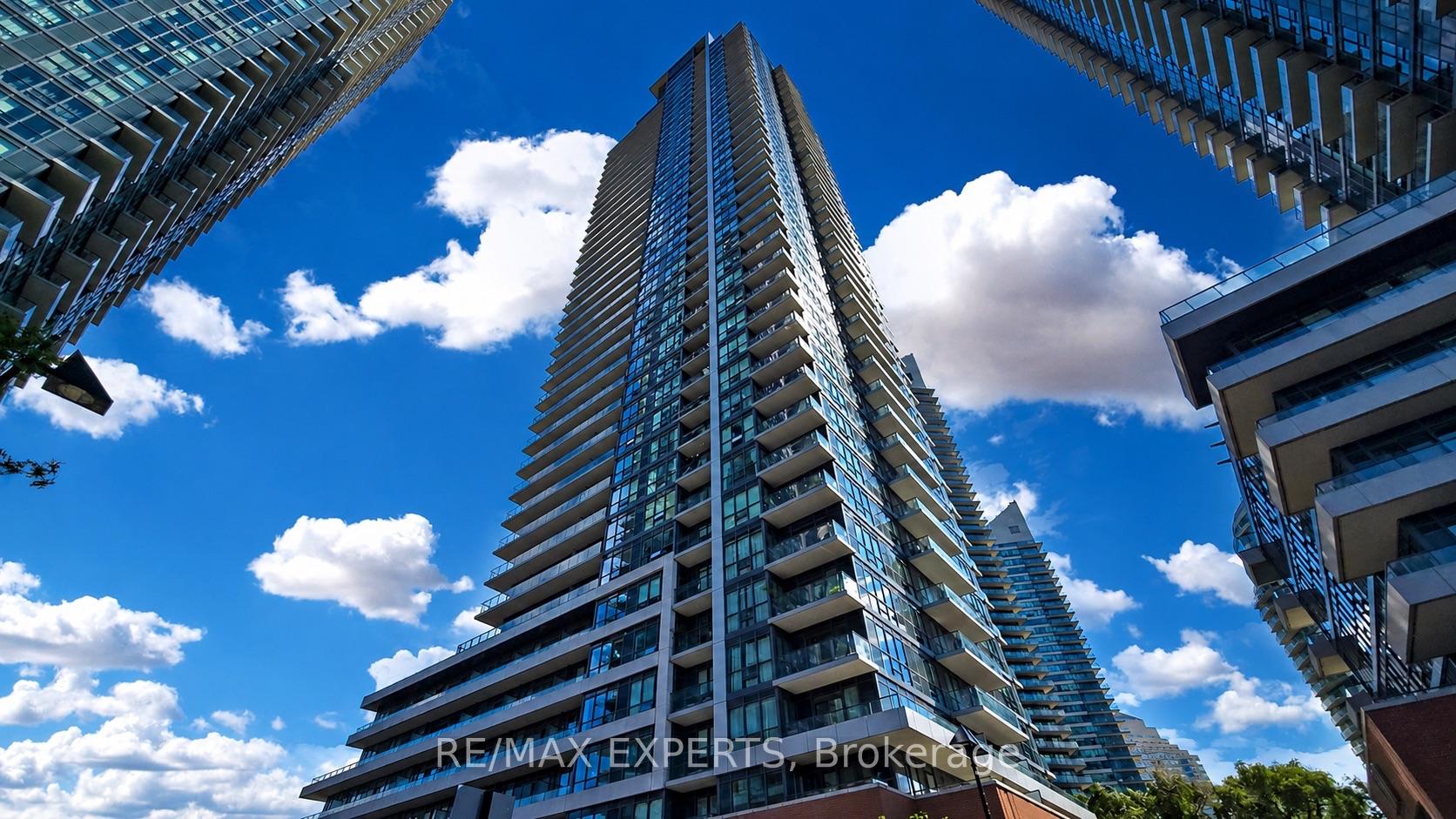 2212 Lakeshore Boulevard W #615