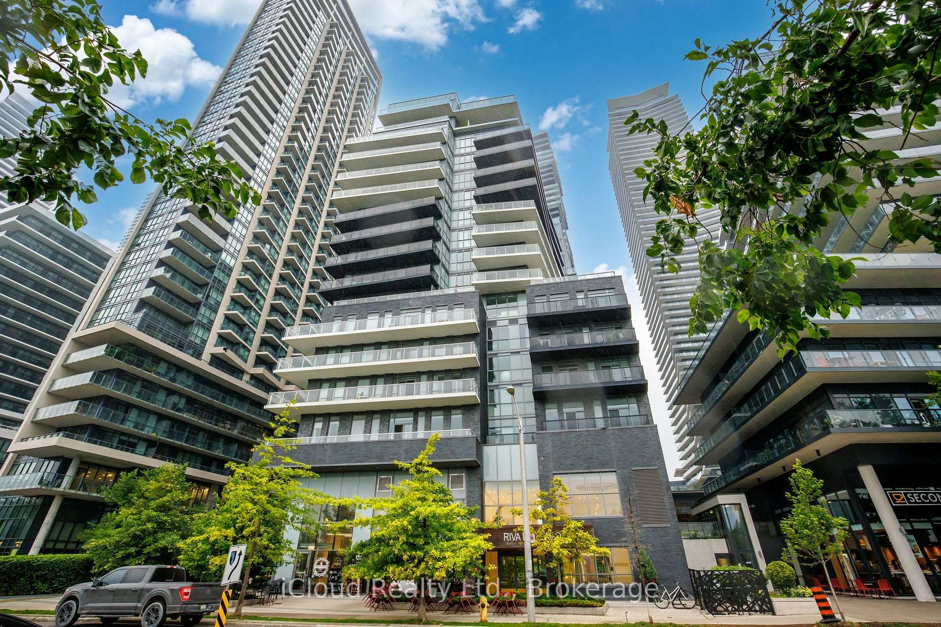 110 Marine Parade Drive  #810