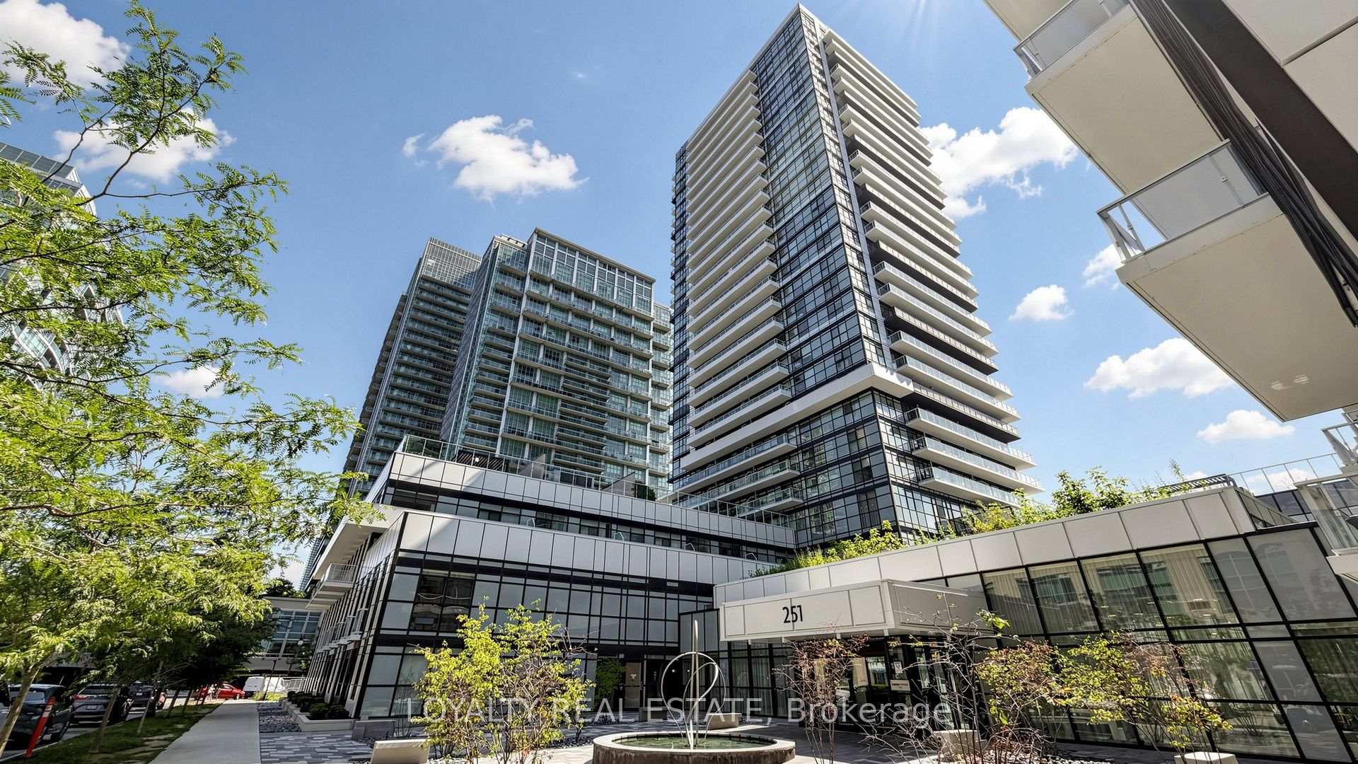 251 Manitoba Street  #2709