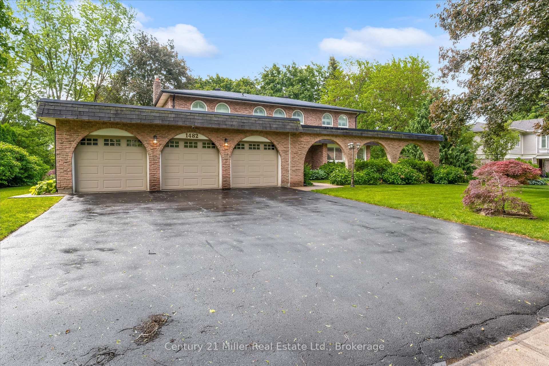 1482 Caulder Drive 