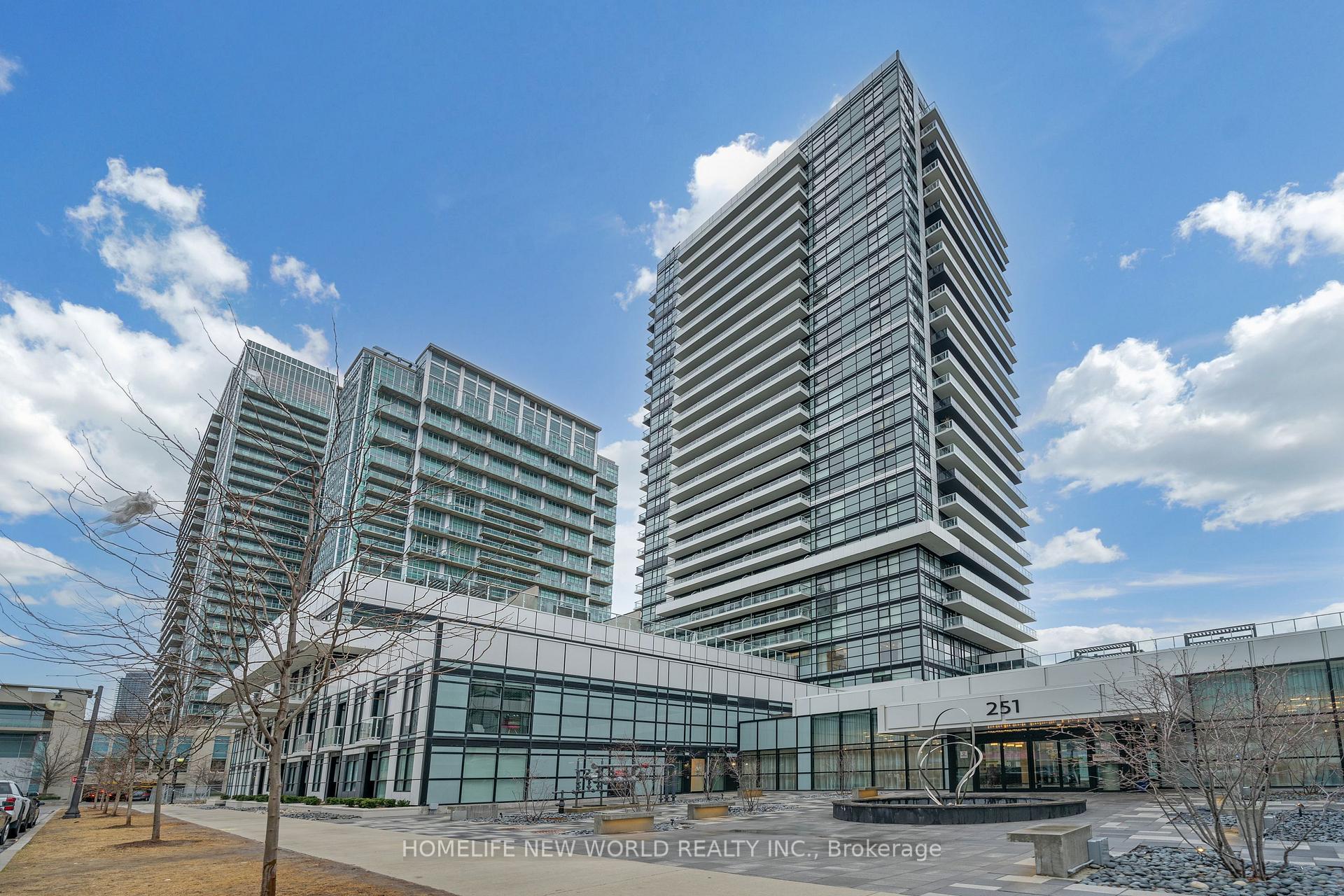251 Manitoba Street  #412