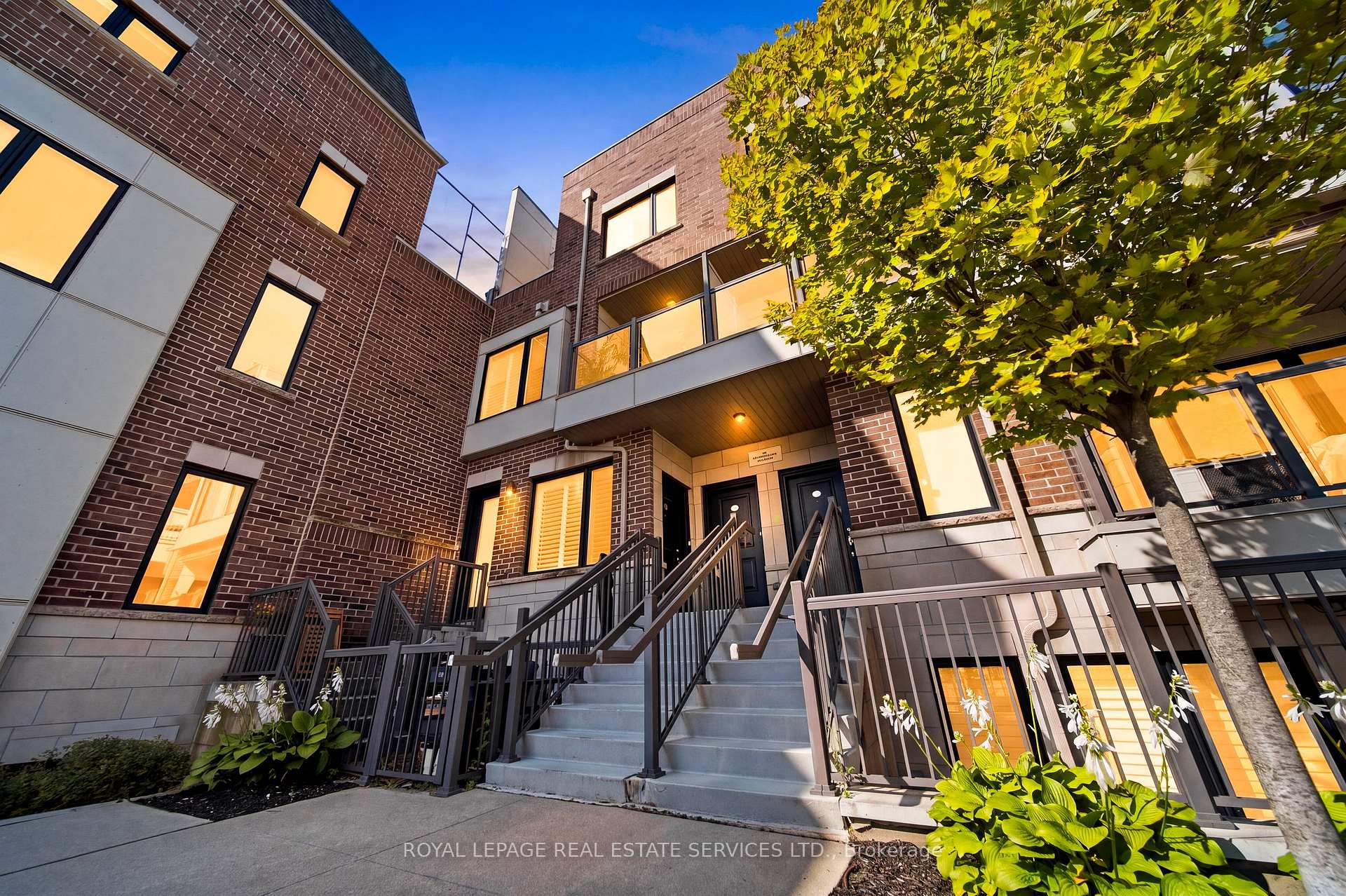 8 Drummond Street  #402