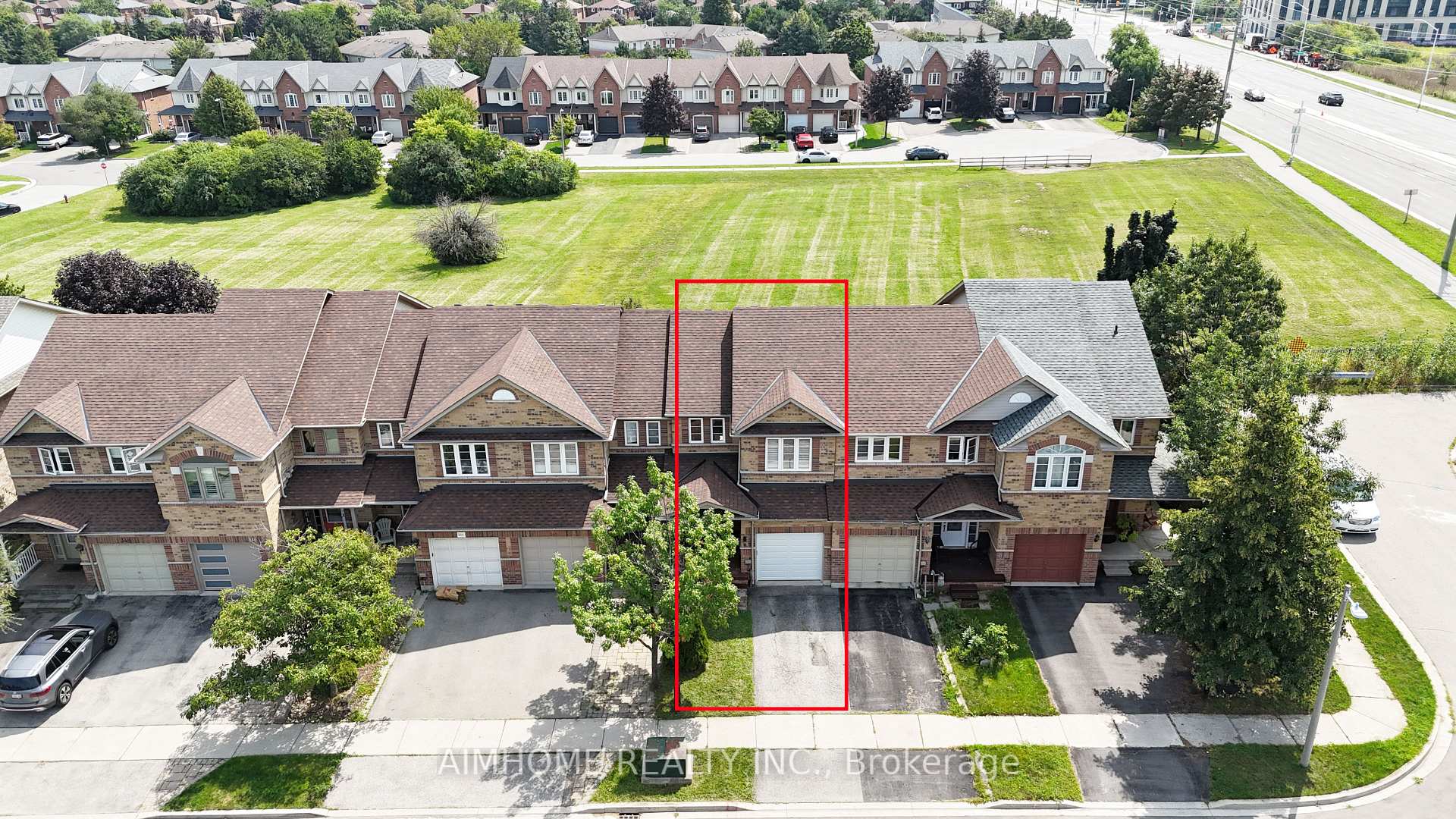 340 KITTRIDGE Road 