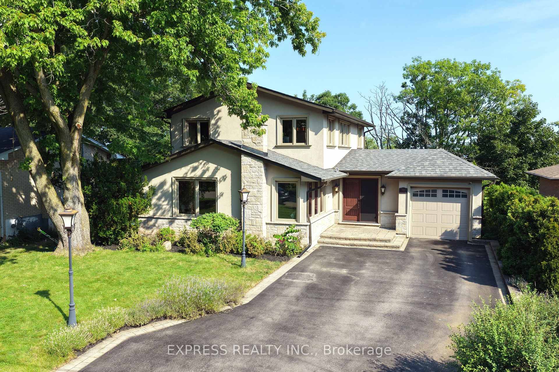 506 Falgarwood Drive 