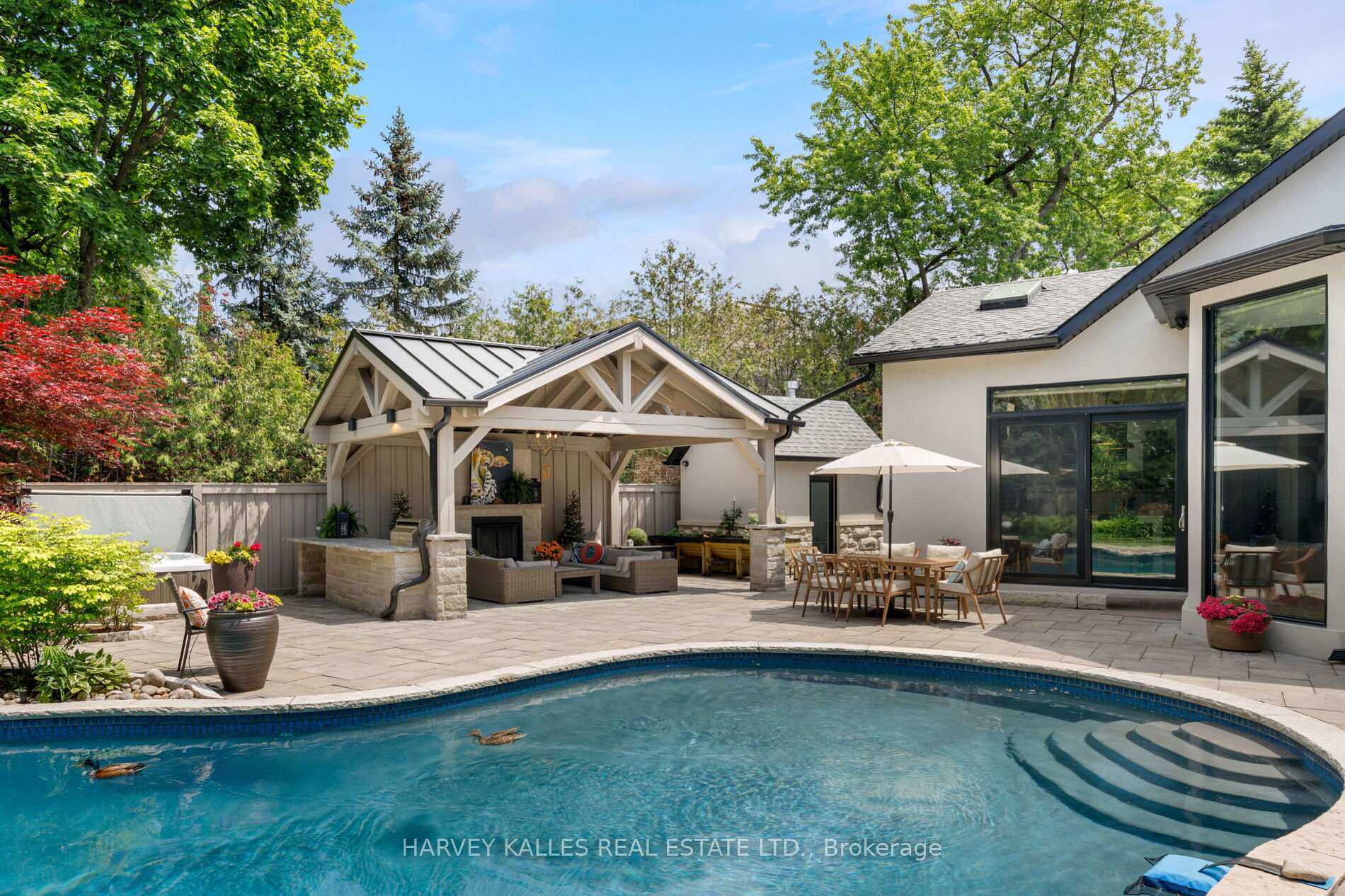 66 Thorncrest Road 