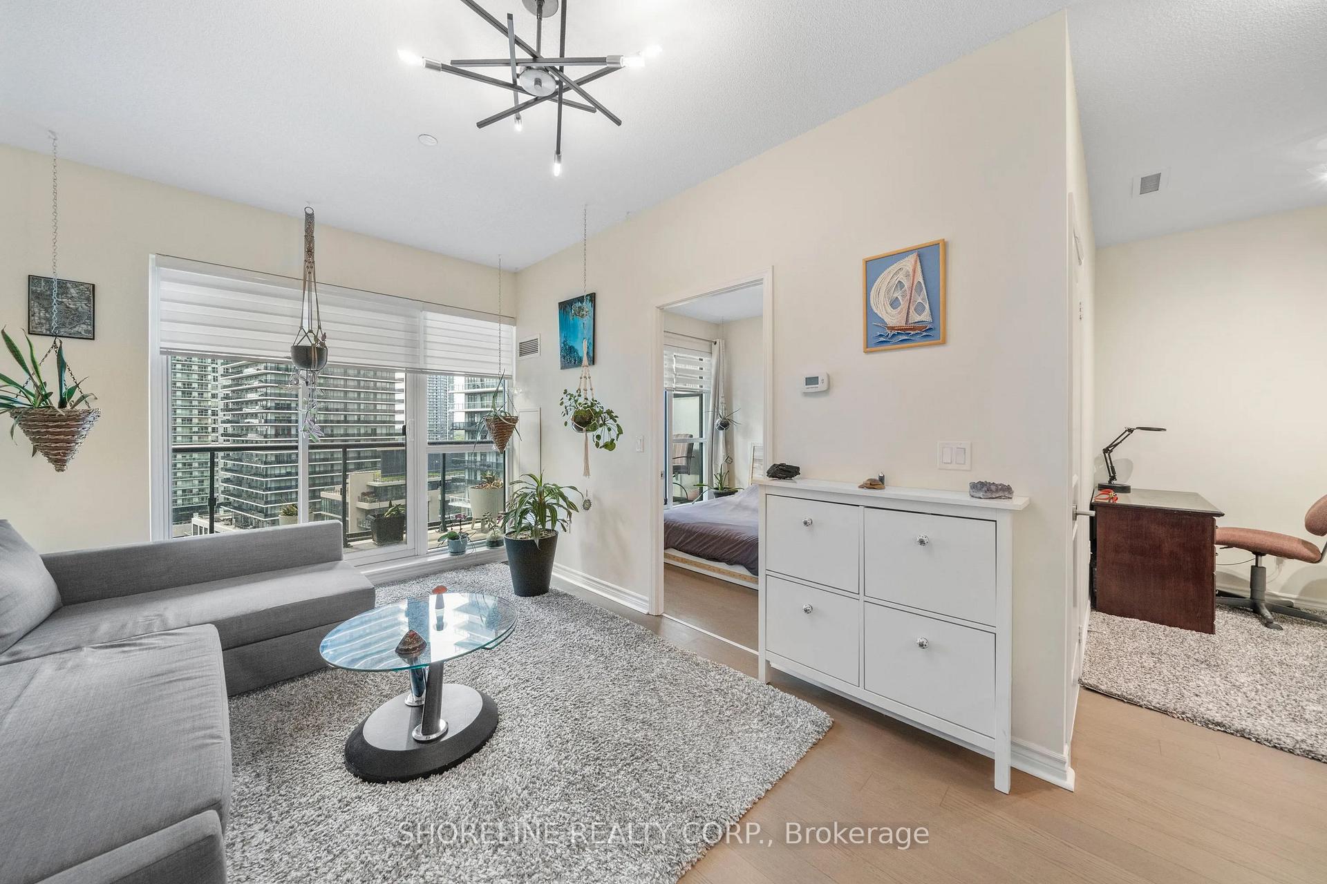 39 Annie Craig Drive  #1502