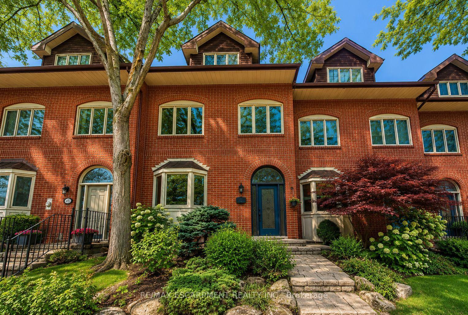 45 Tradewind Drive 