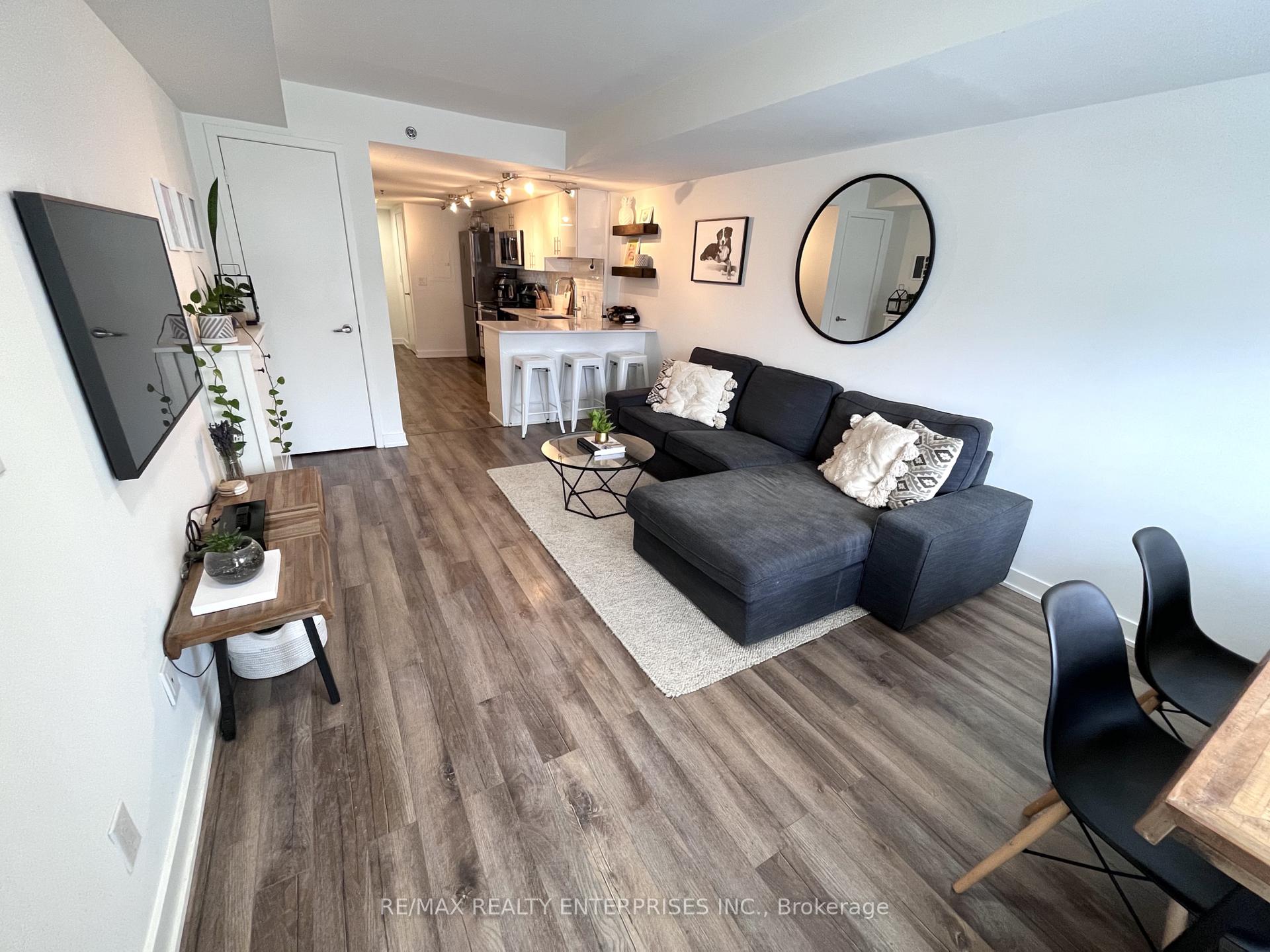11 Superior Avenue  TH1