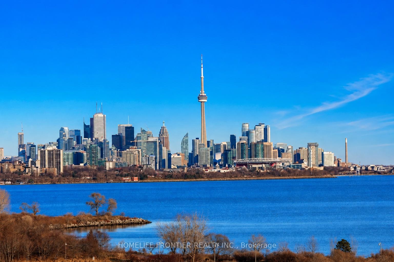 2261 Lakeshore Boulevard W #611