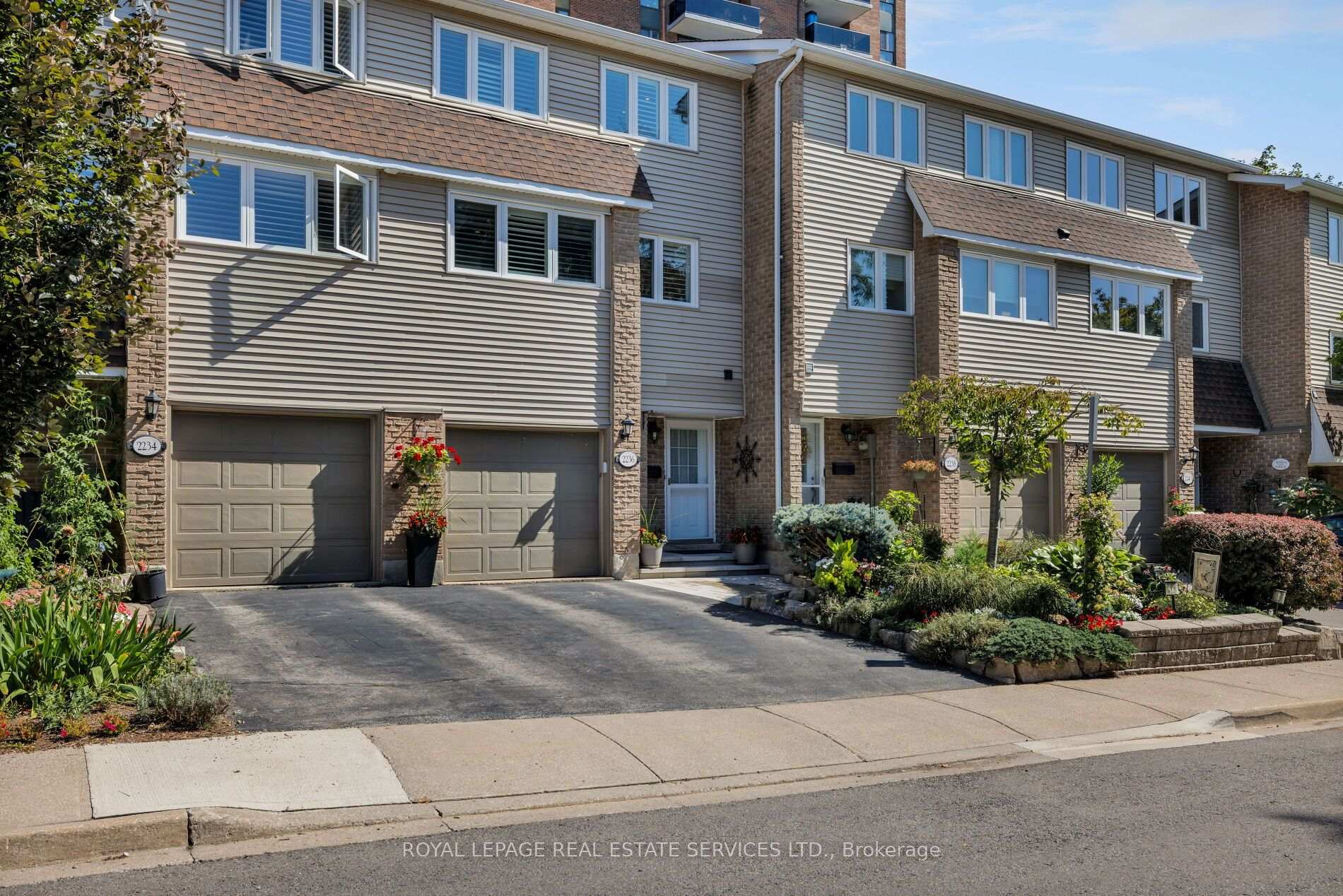 2236 Marine Drive  #2236