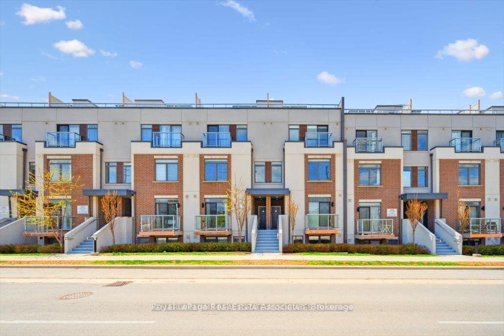 3058 Sixth Line  #204