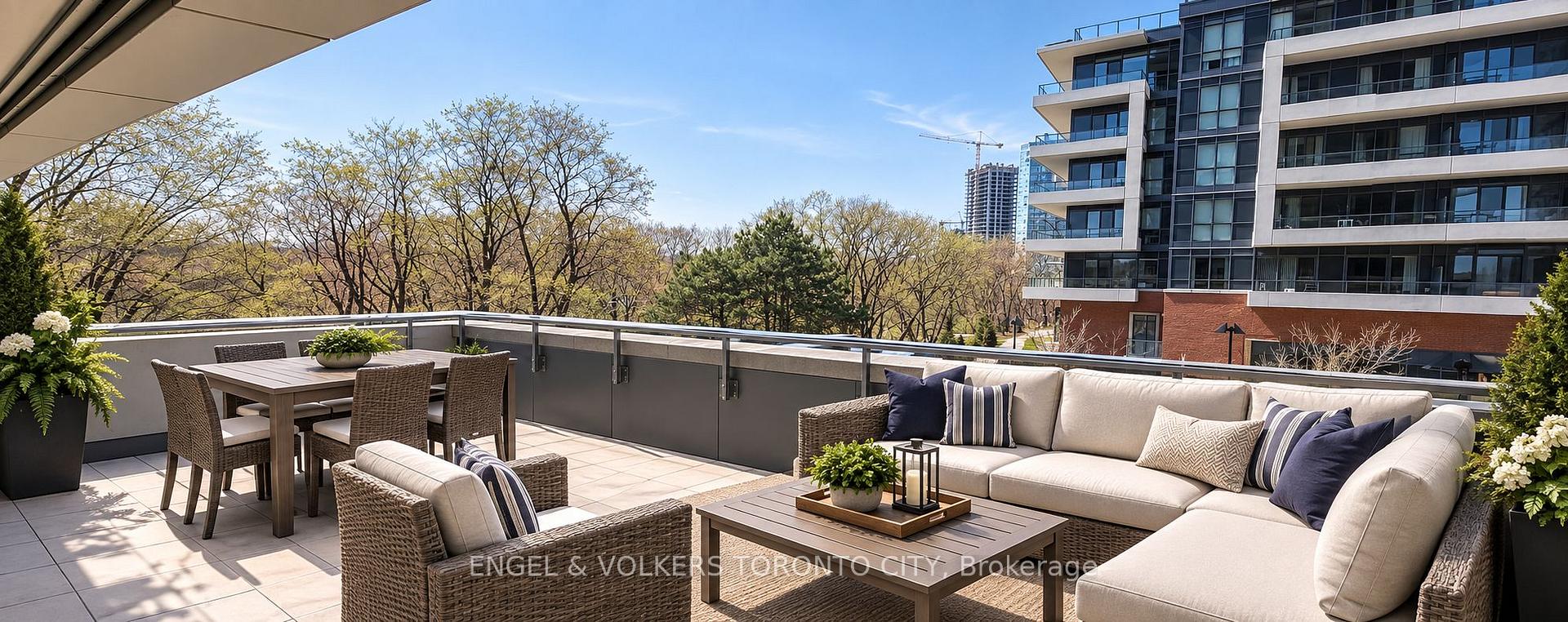 2220 Lake Shore Boulevard W #302