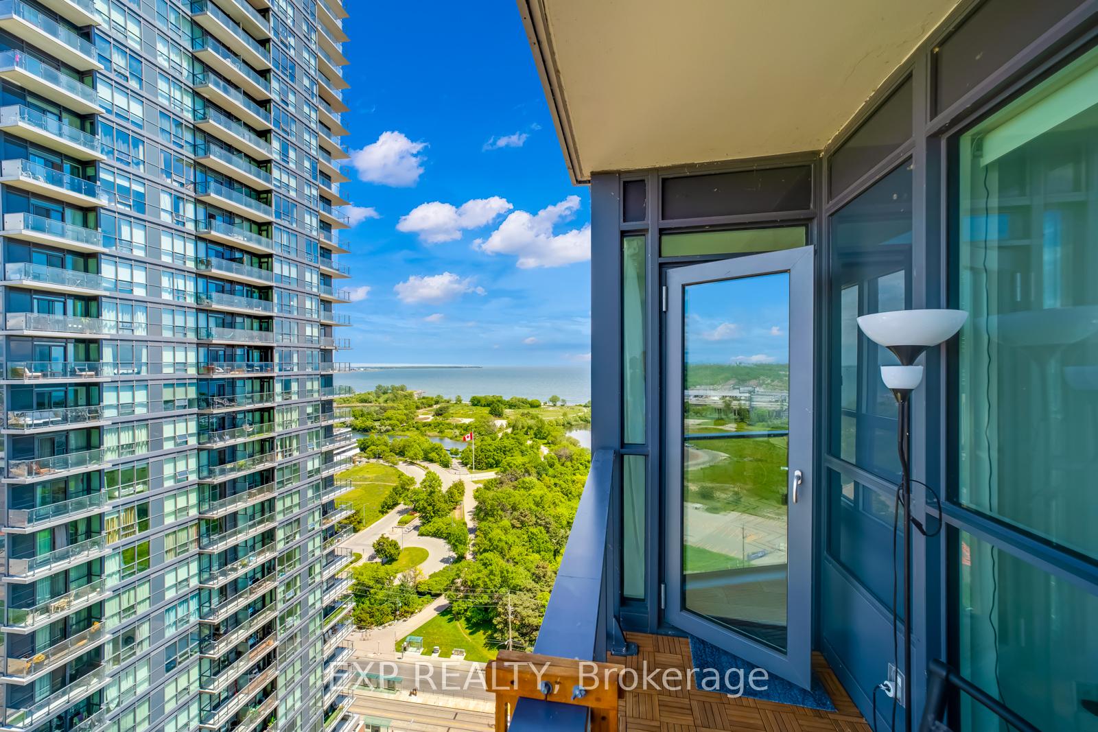 2212 Lake Shore Boulevard W #2509
