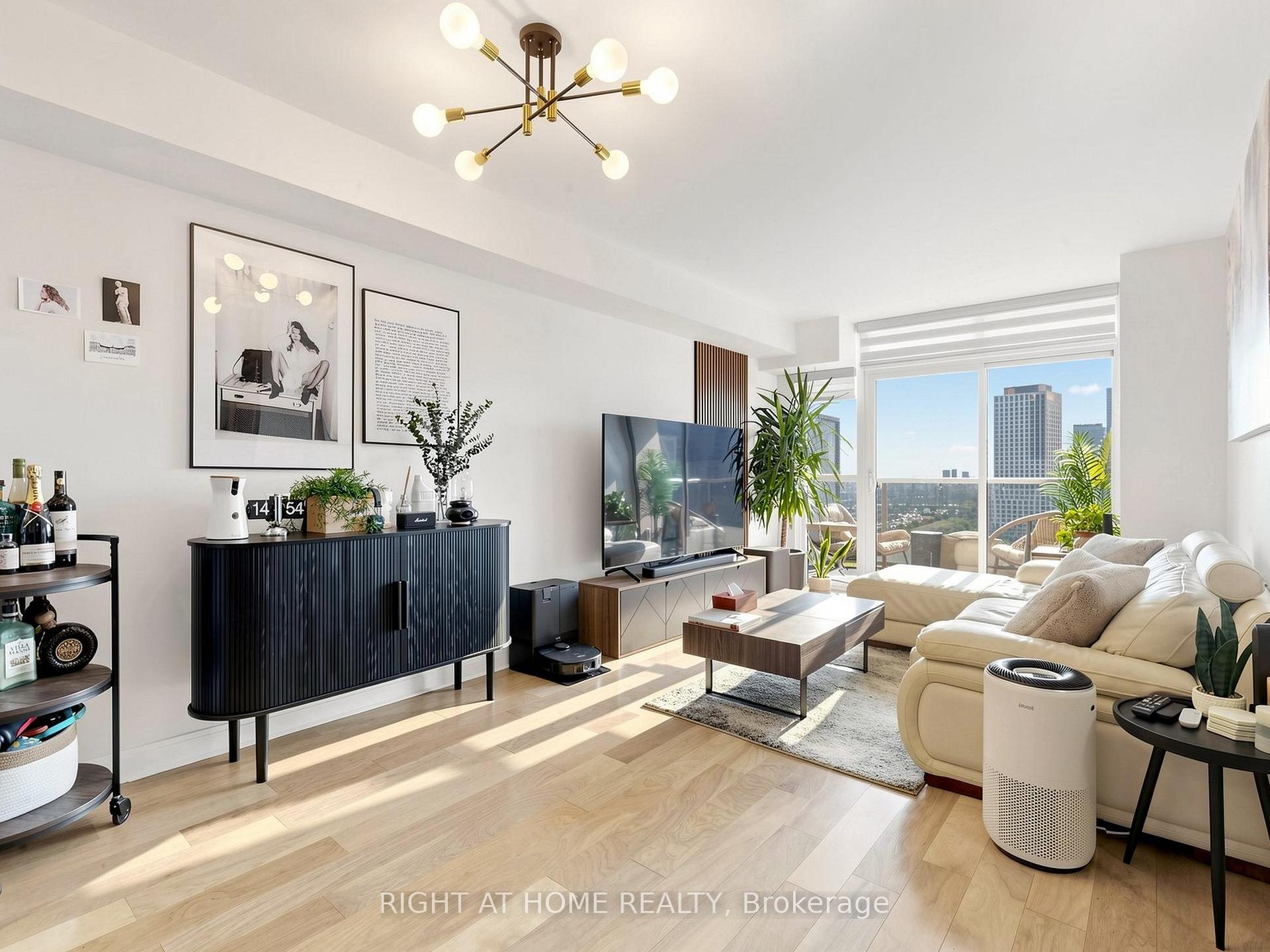 1 Michael Power Place  #1609