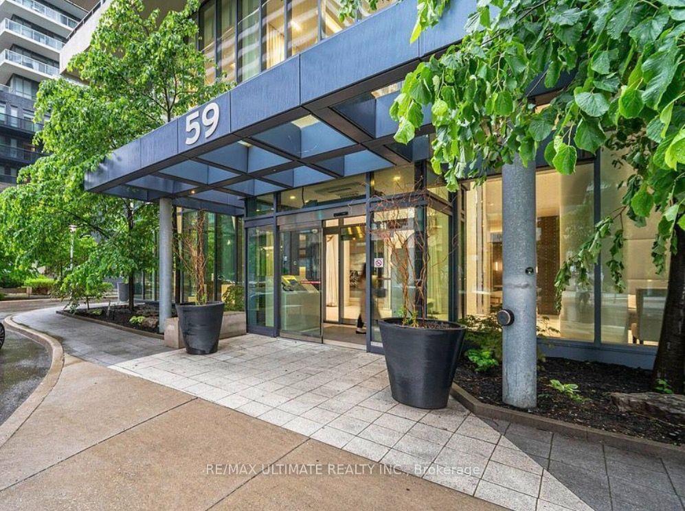 59 Annie Craig Drive  #1202