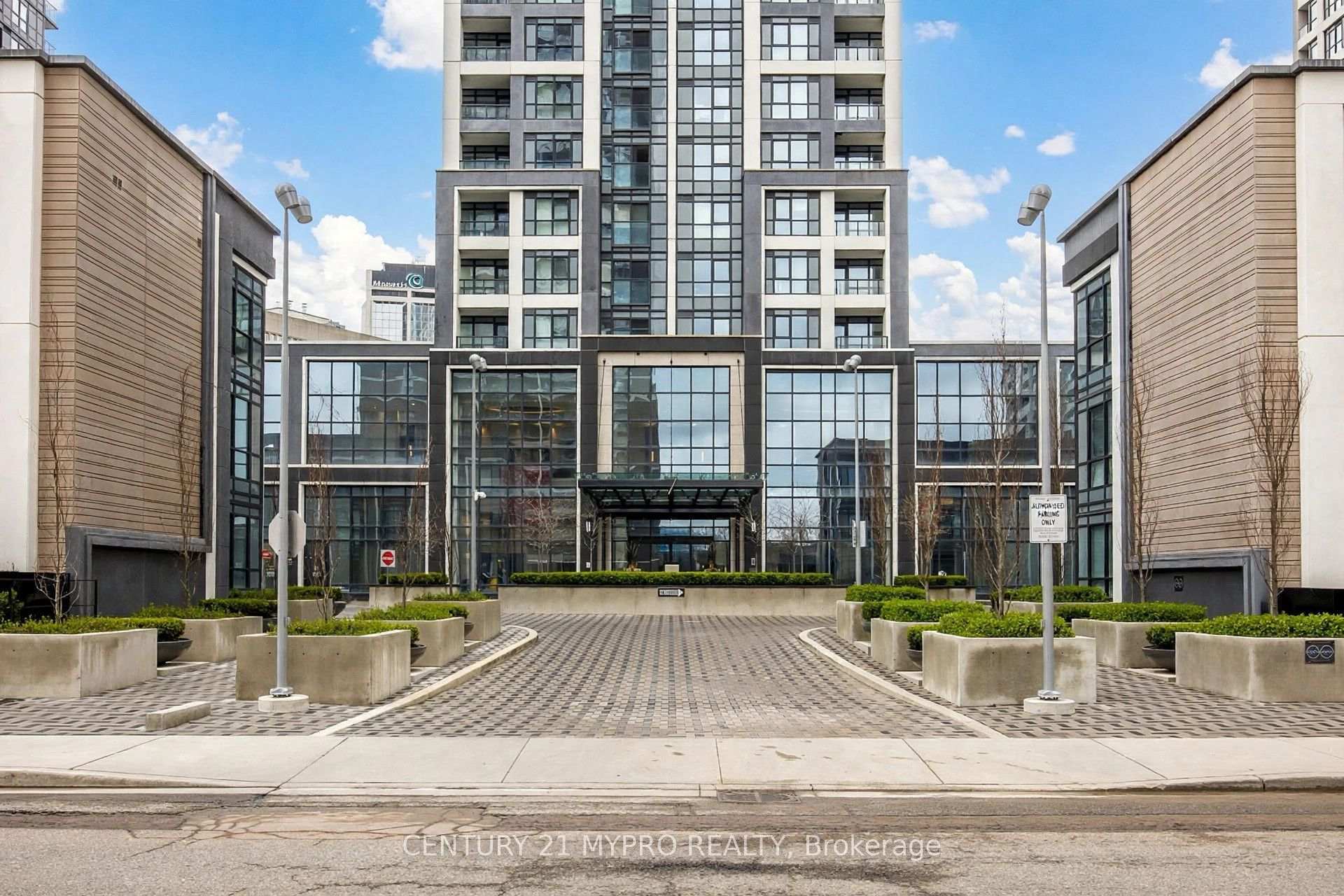 5 Mabelle Avenue  #2234